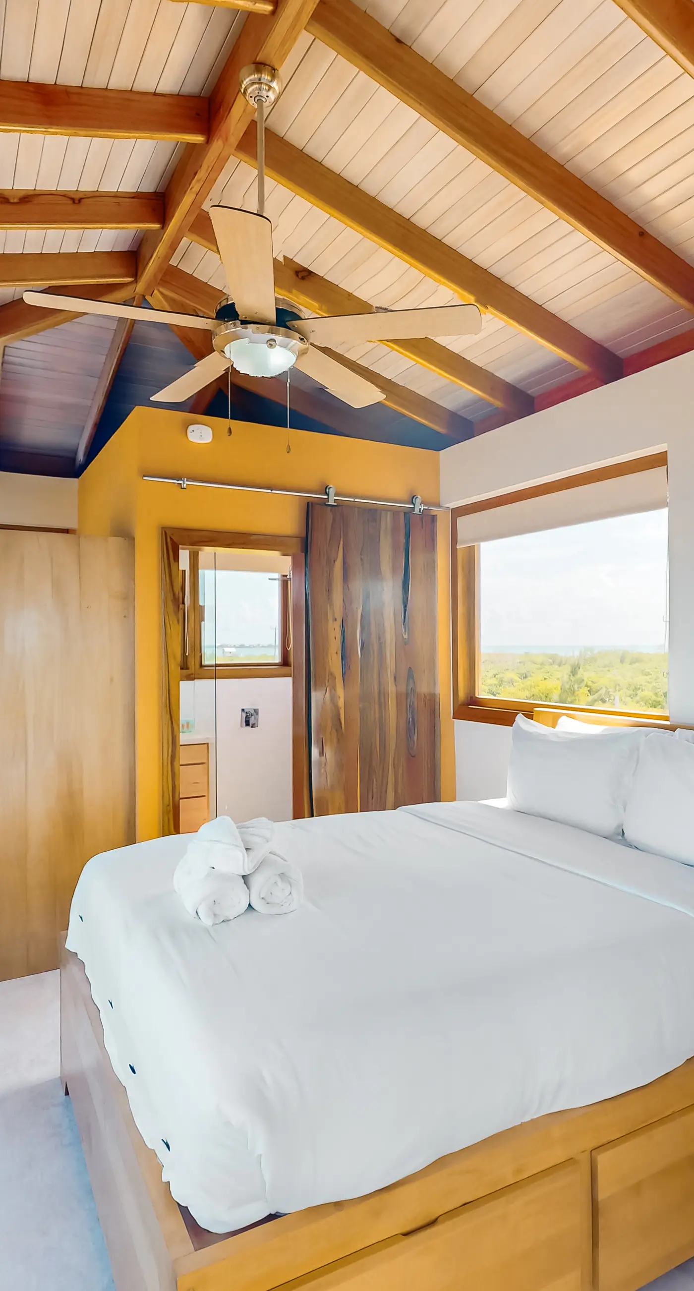 Suite 3 at Island Pearl Gold Standard Certified