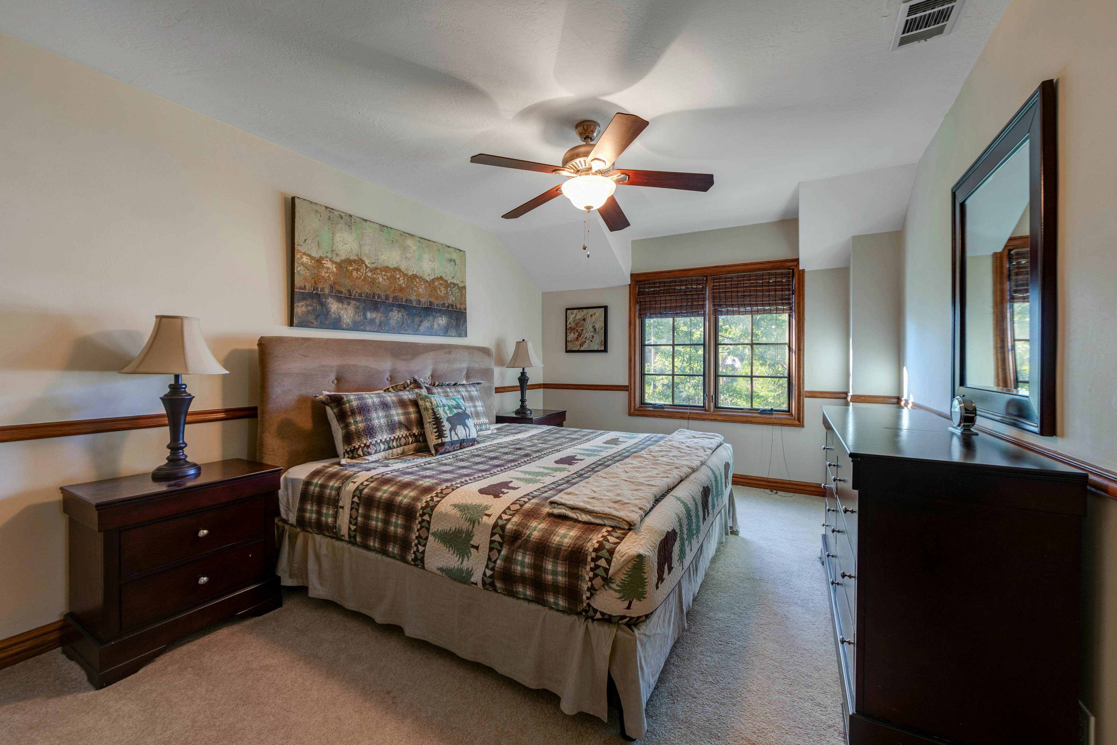 Mountain Memories on Tavern Bay