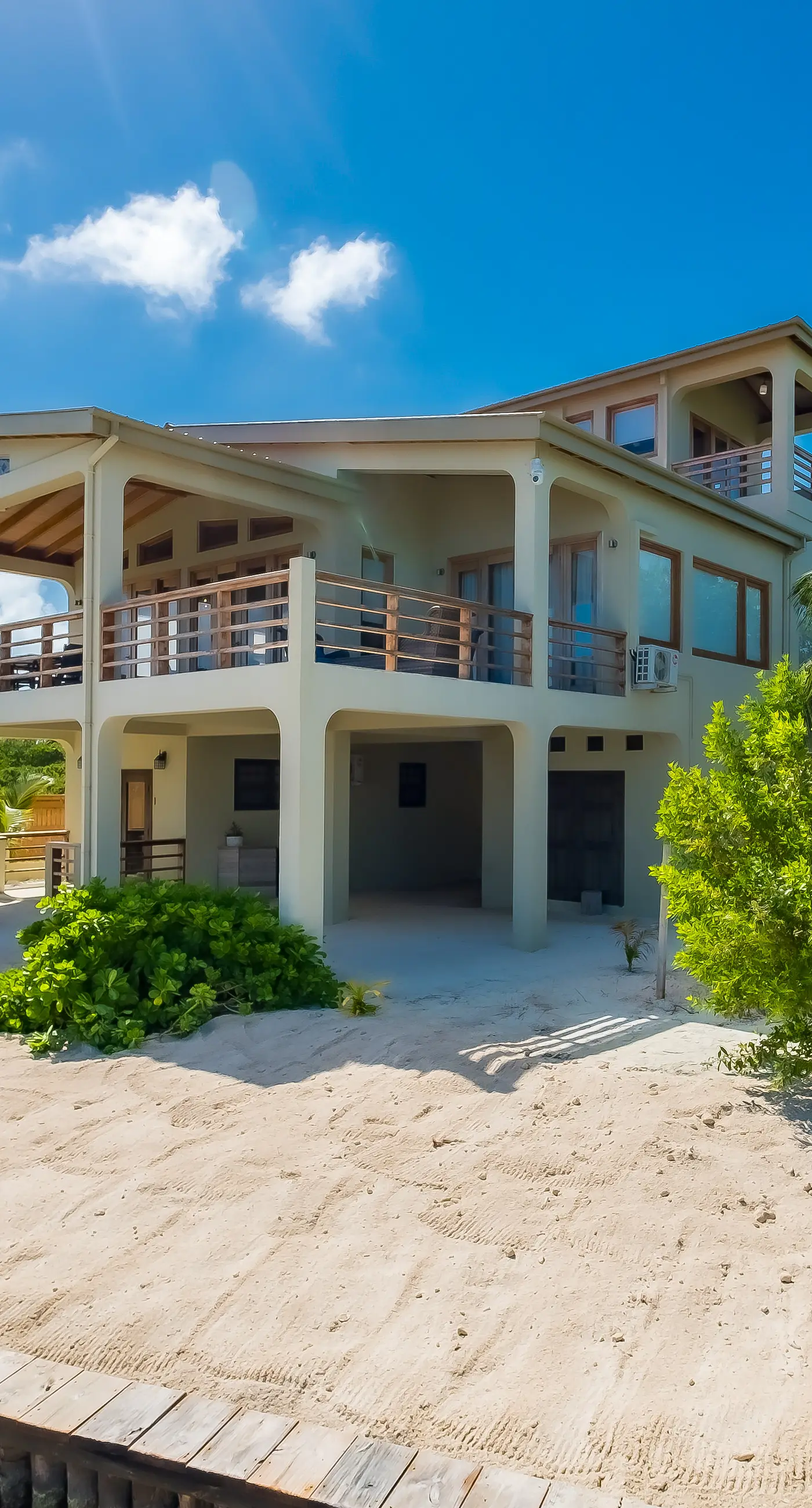 Beachfront Villa Island Pearl Gold Standard Certified