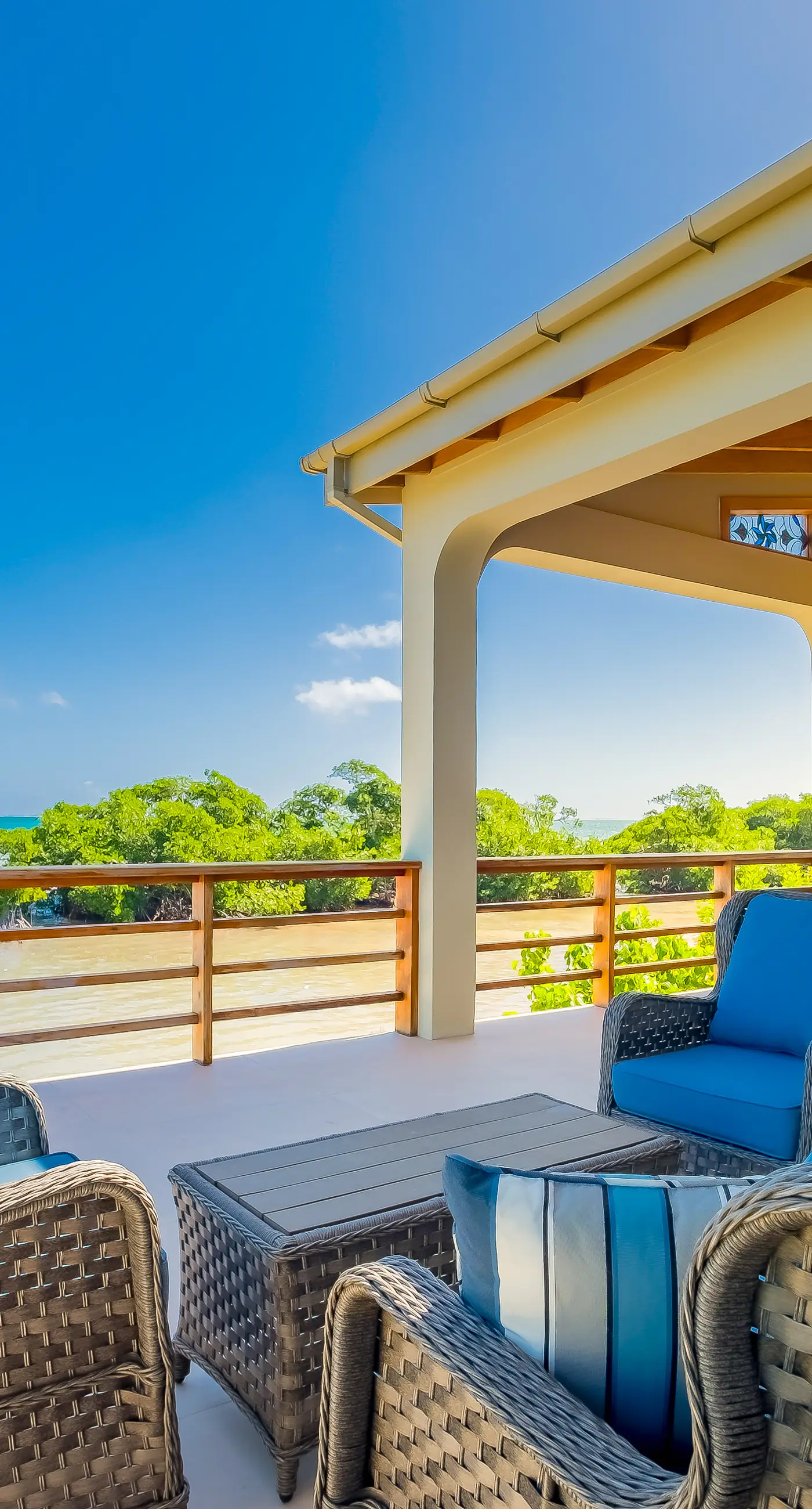 Beachfront Villa Island Pearl Gold Standard Certified