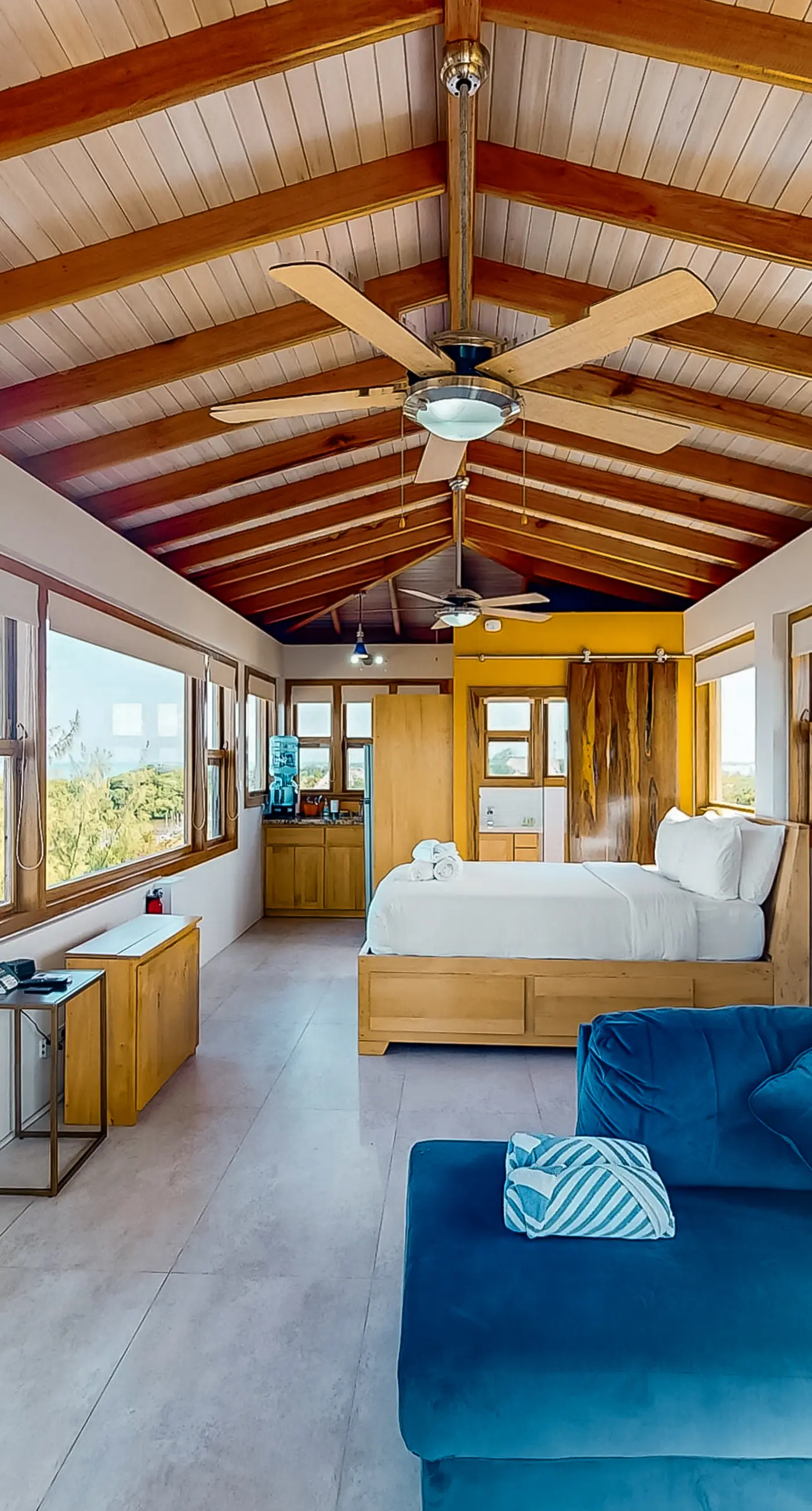 Beachfront Villa Island Pearl Gold Standard Certified