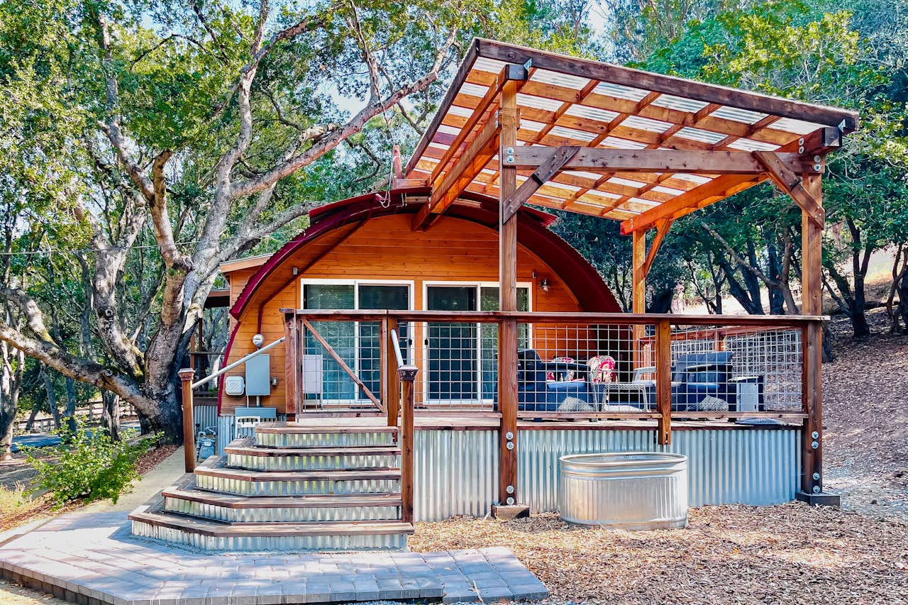 Treescape 2 BD Petaluma, CA Vacation Rental Vacasa