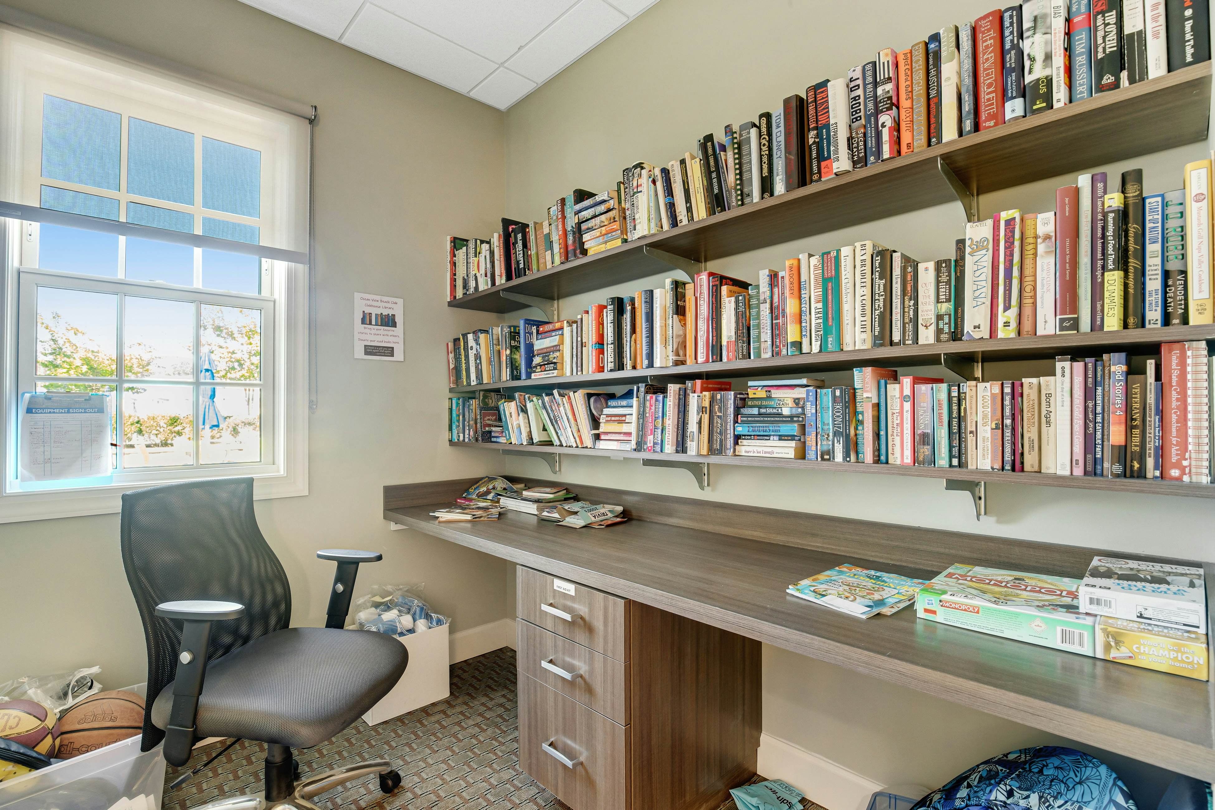 Ocean View Beach Club - Kitts Lane