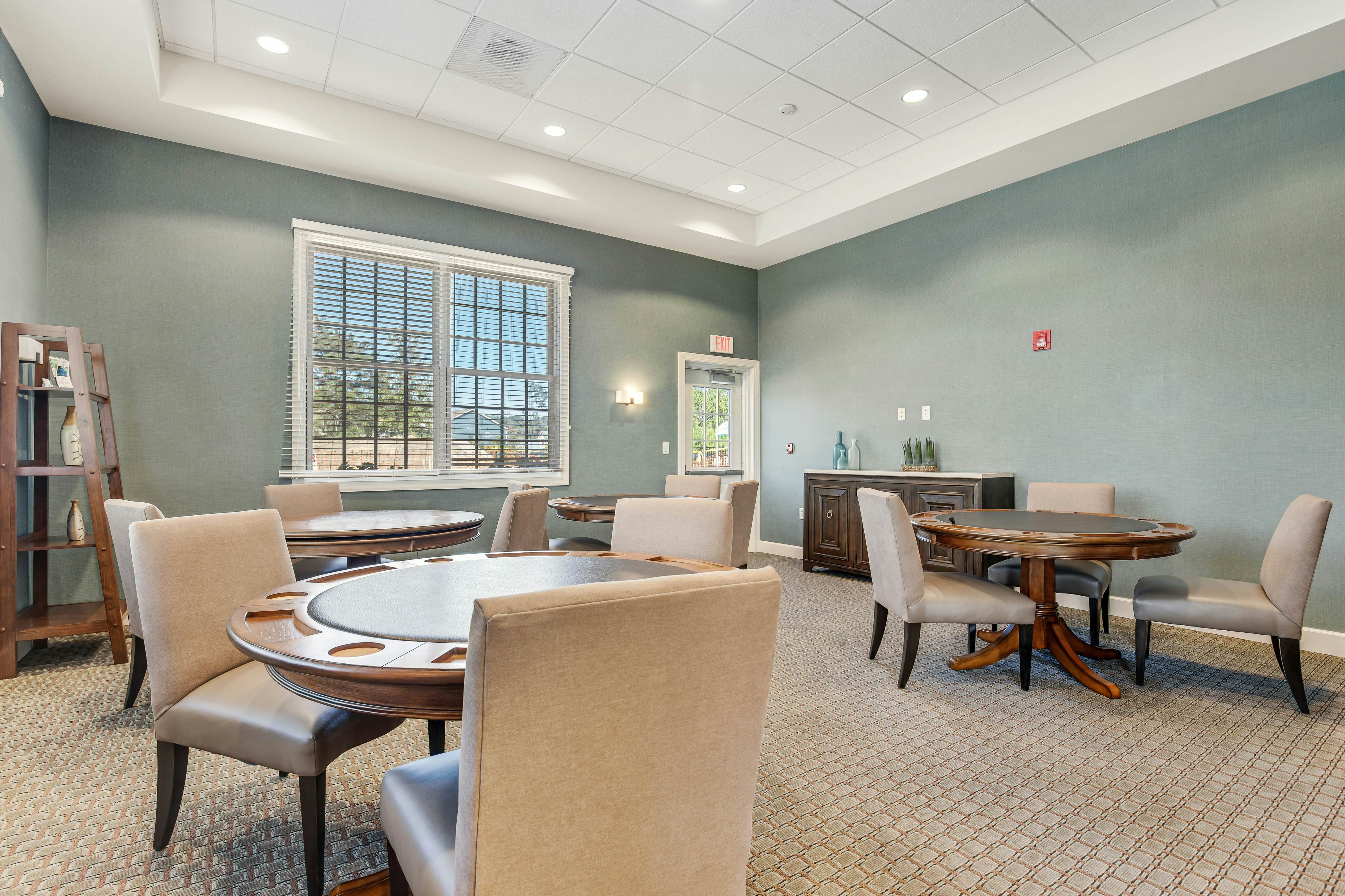 Ocean View Beach Club - Kitts Lane