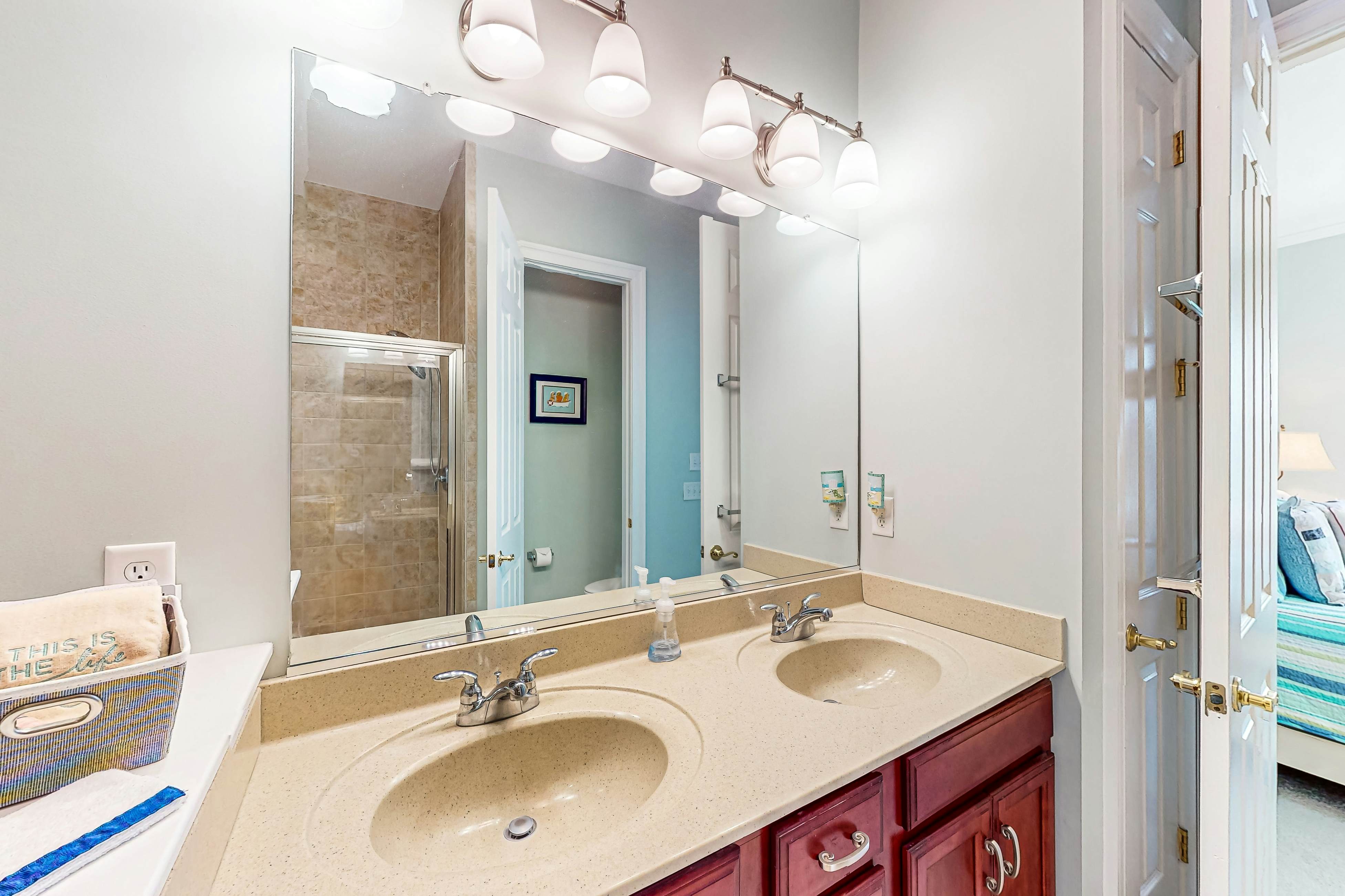 Bayside Resort - 36306 Sunflower Boulevard