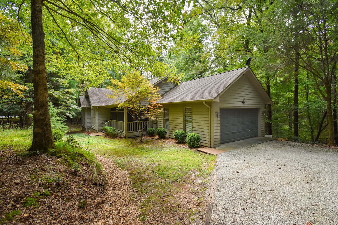 Sweet Creek at Skylake 2 BD Sautee Nacoochee, GA Vacation Rental Vacasa