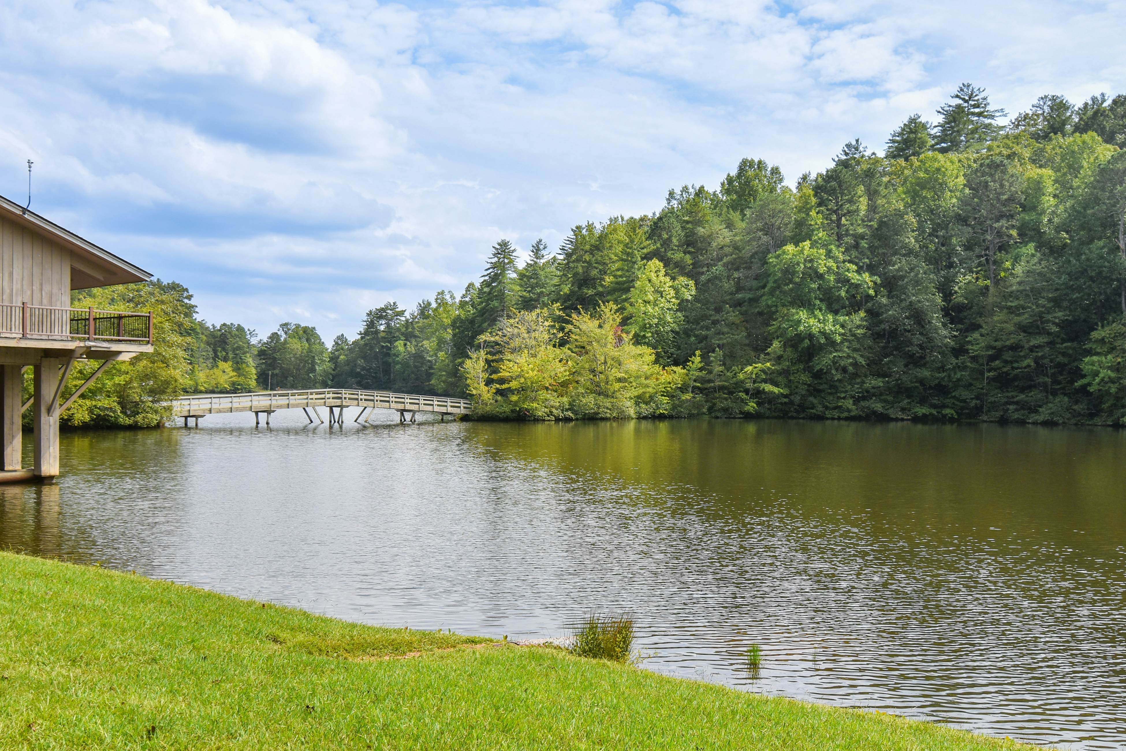 Sweet Creek at Skylake 2 BD Sautee Nacoochee, GA Vacation Rental Vacasa