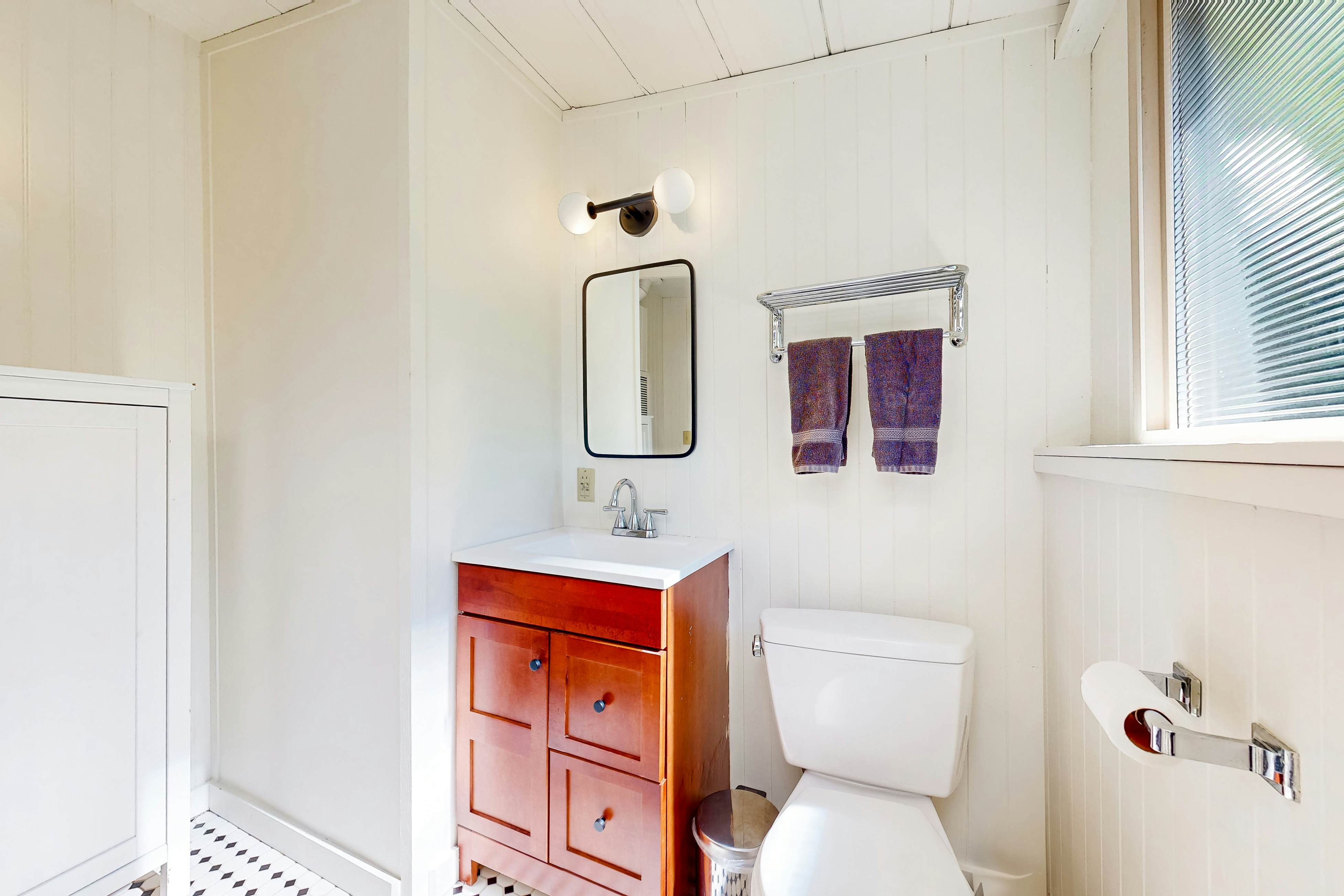 Cozy Riverview Cabin 2 BD Forestville, CA Vacation Rental Vacasa