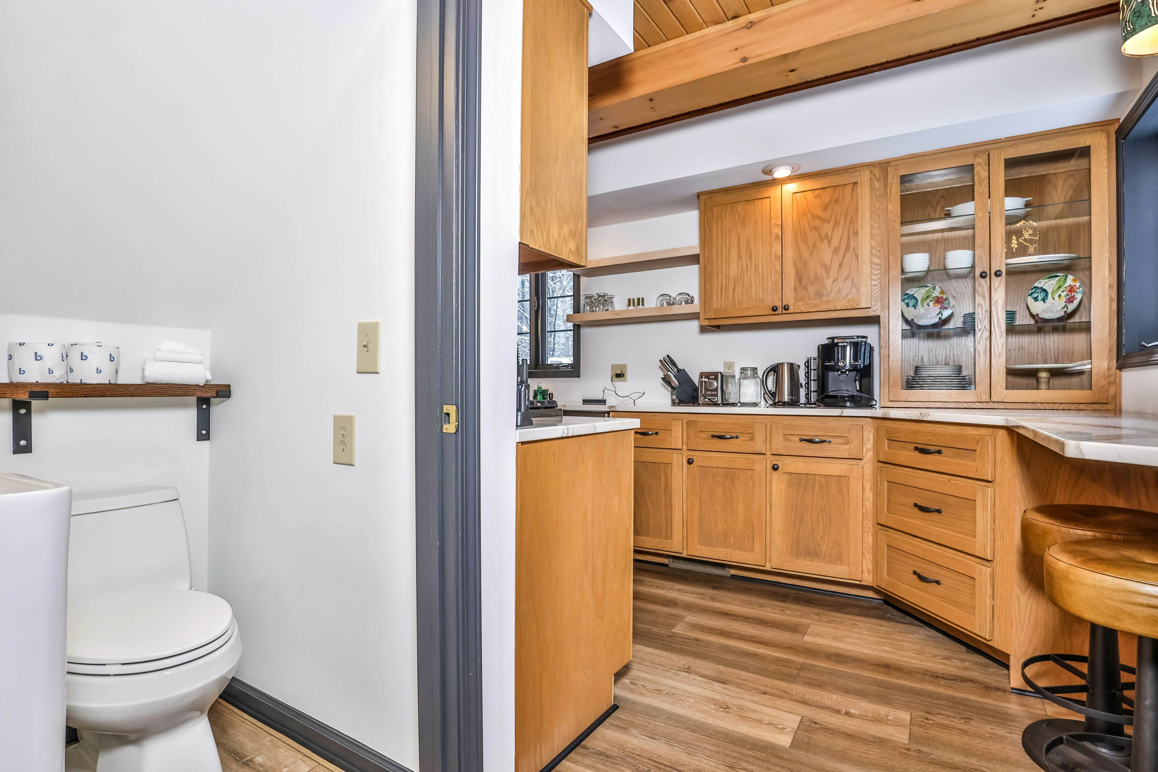 Bear Pause Retreat & The Stone House