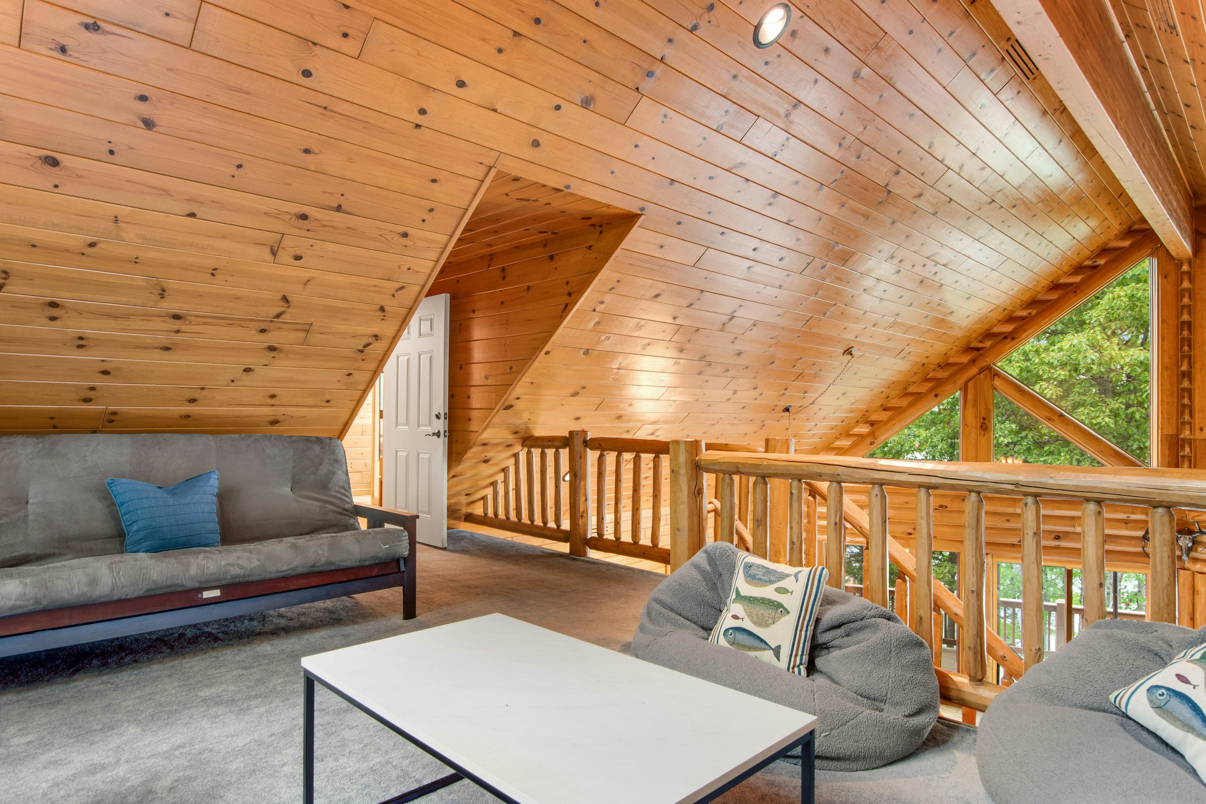 Bear Pause Retreat & The Stone House