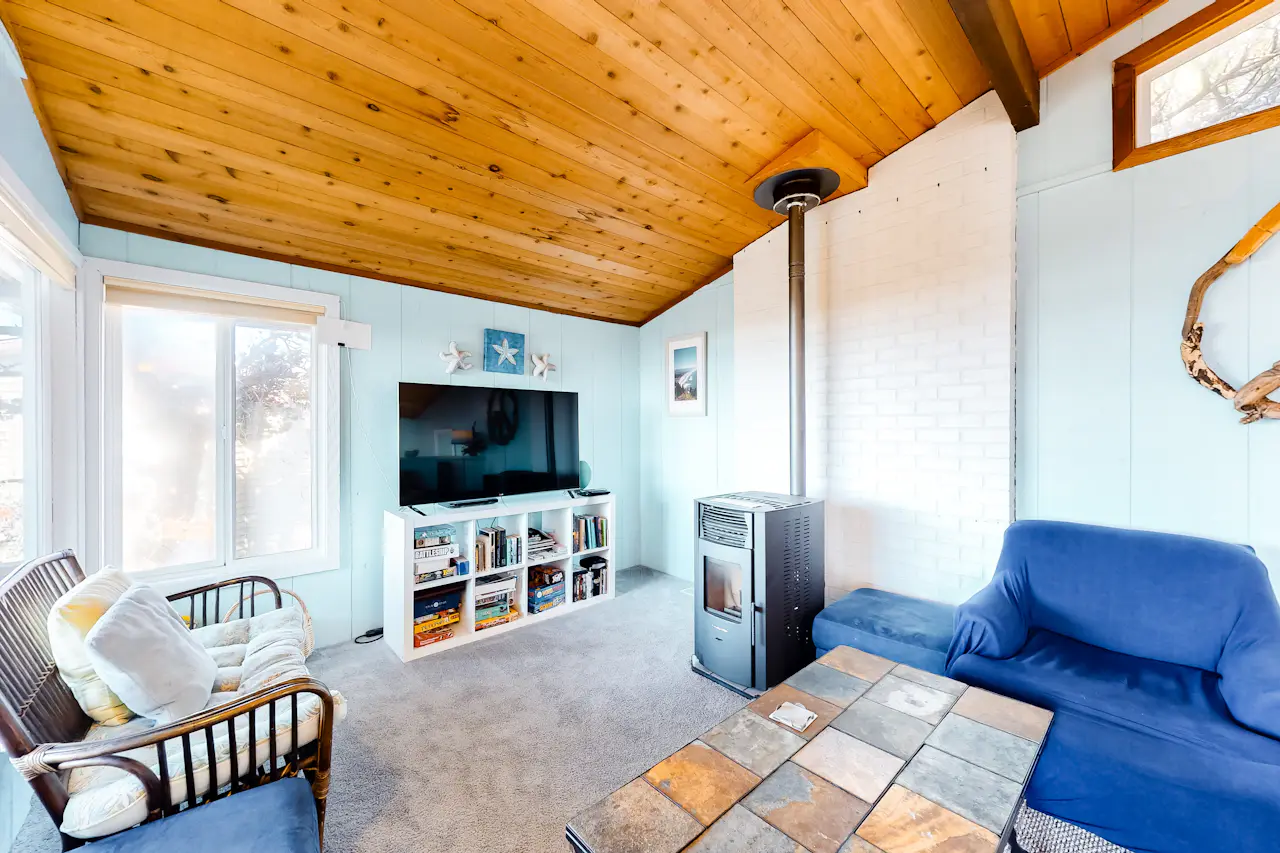 Manzanita Beach Cottage MCA 520 2 BD Manzanita, OR Vacation Rental