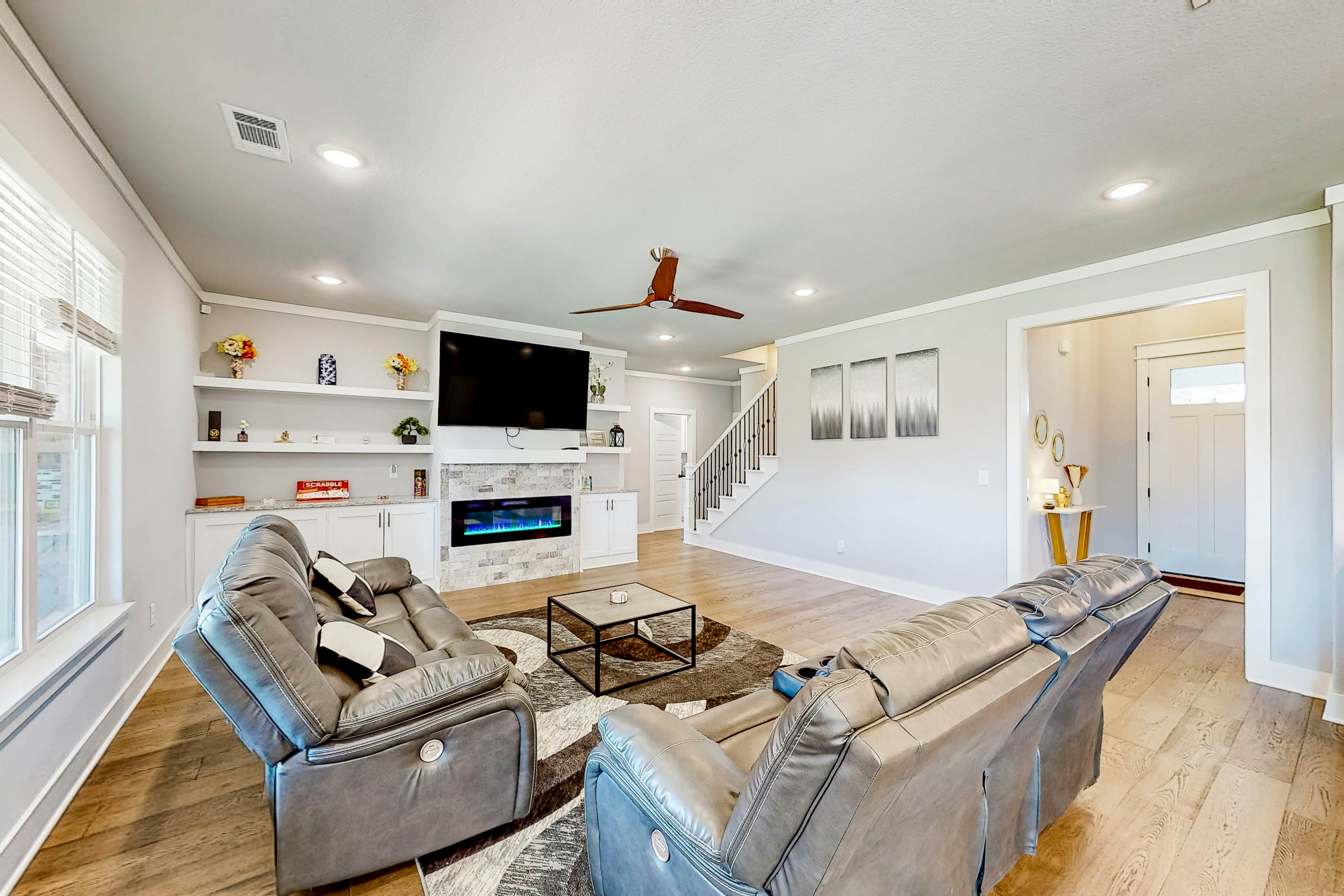 Life is Good on 18th Street