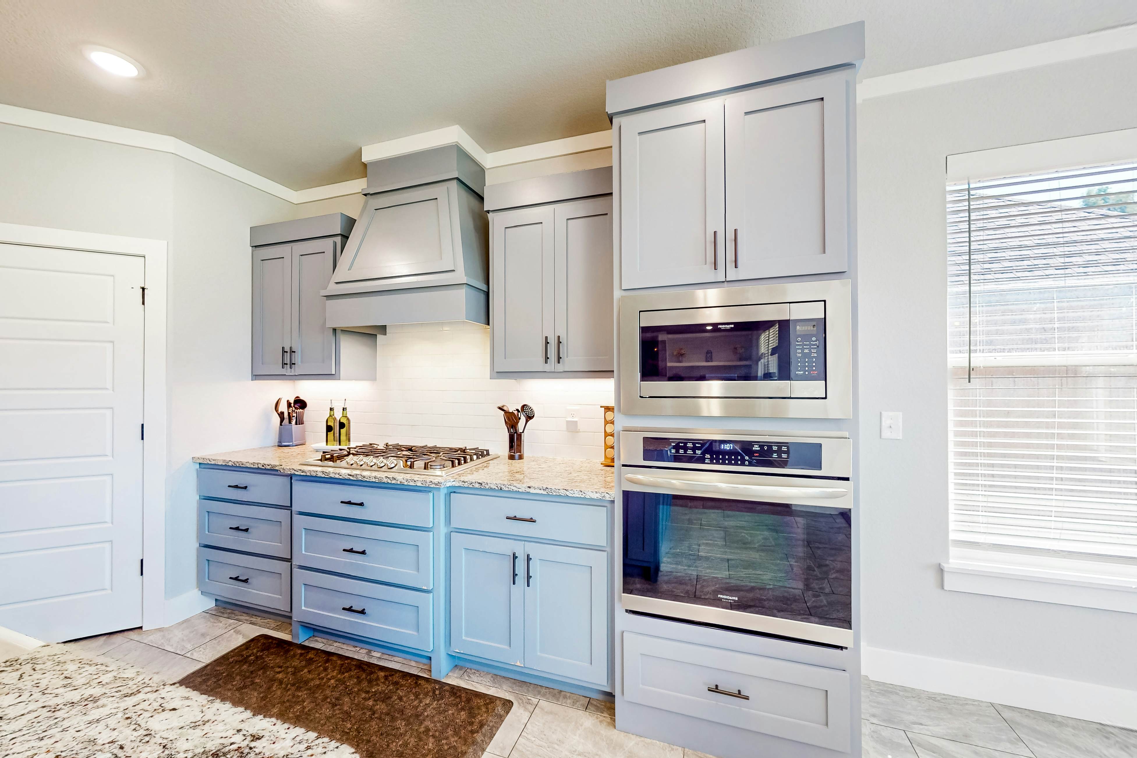 Life is Good on 18th Street