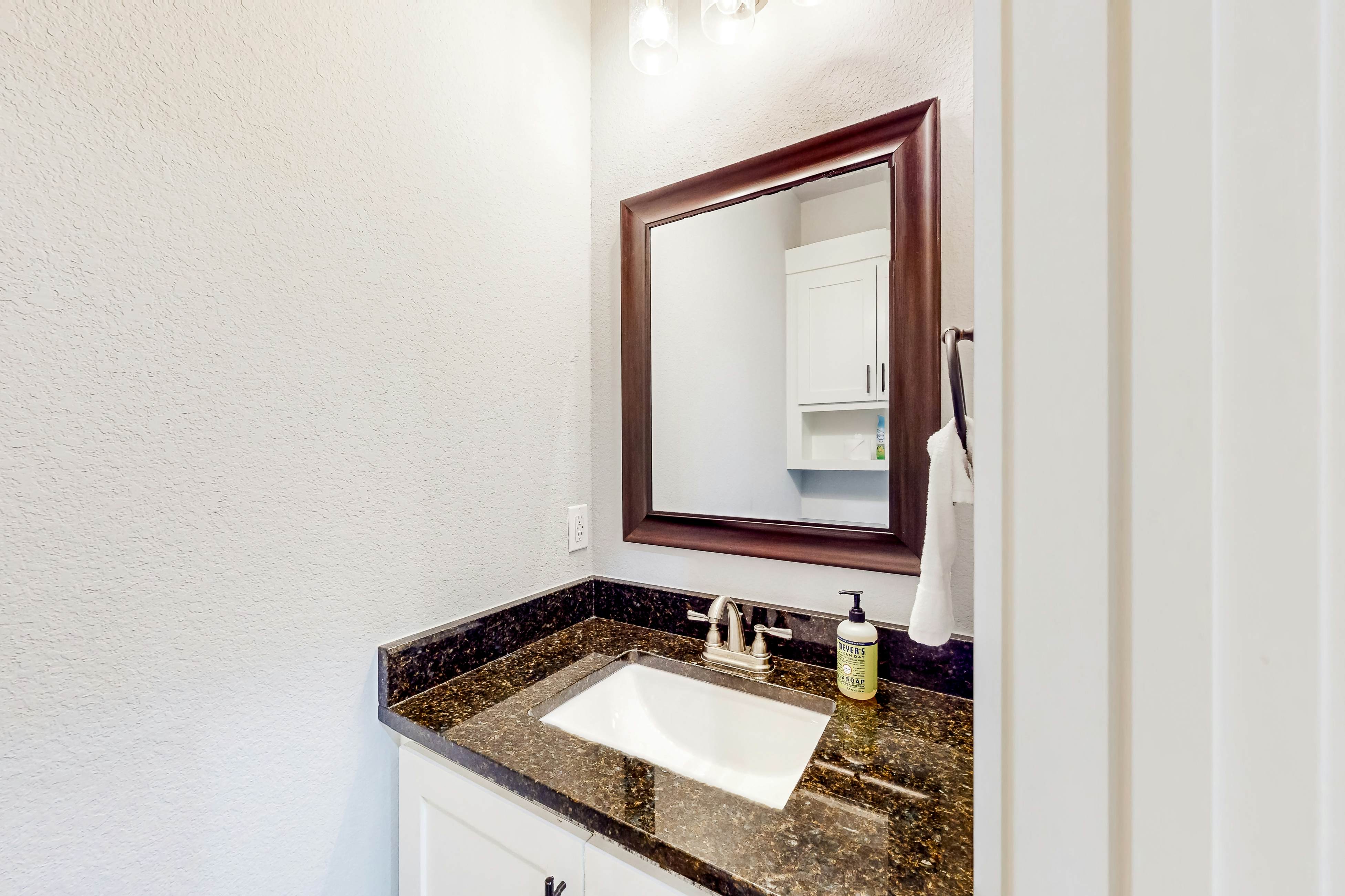 Life is Good on 18th Street