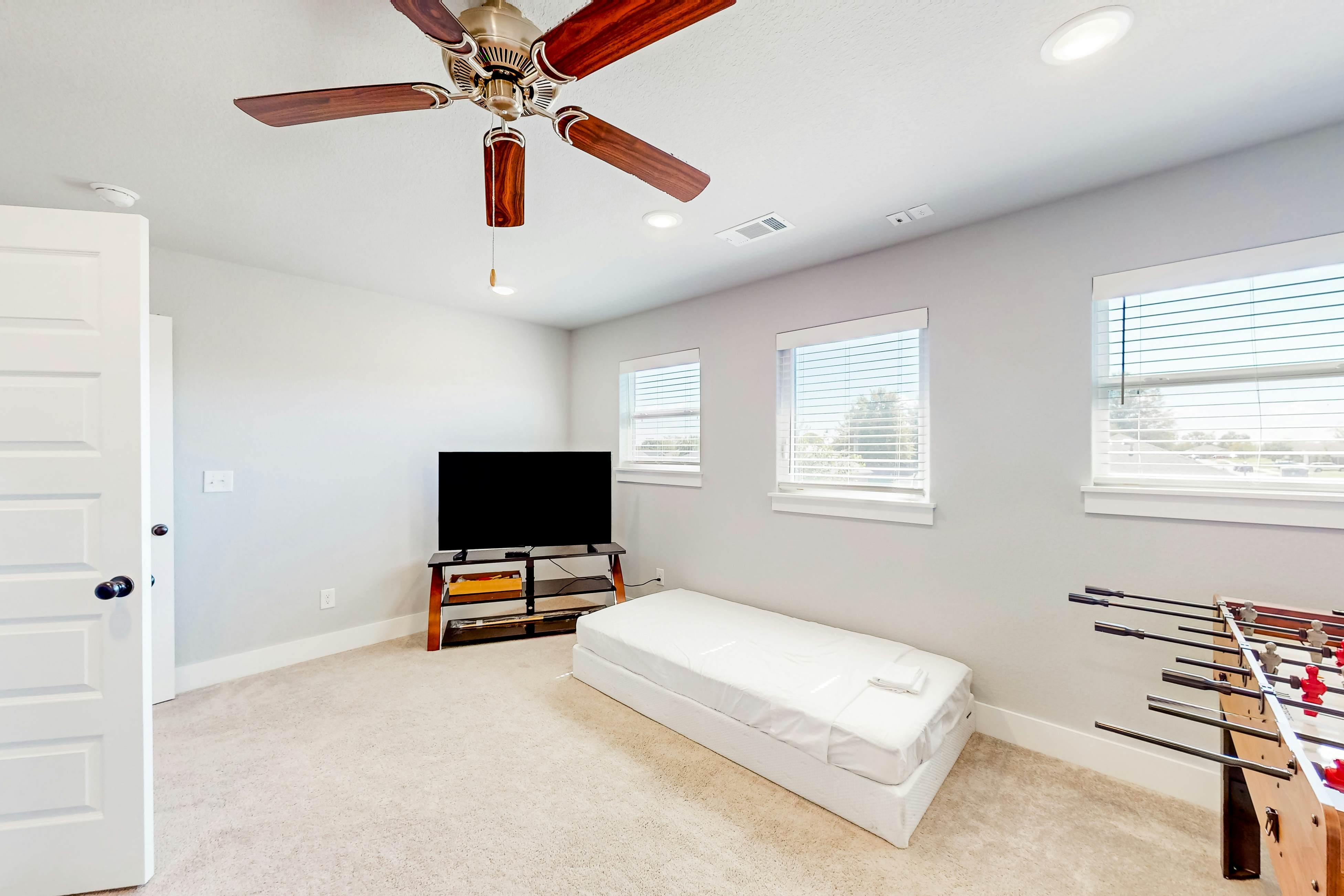 Life is Good on 18th Street