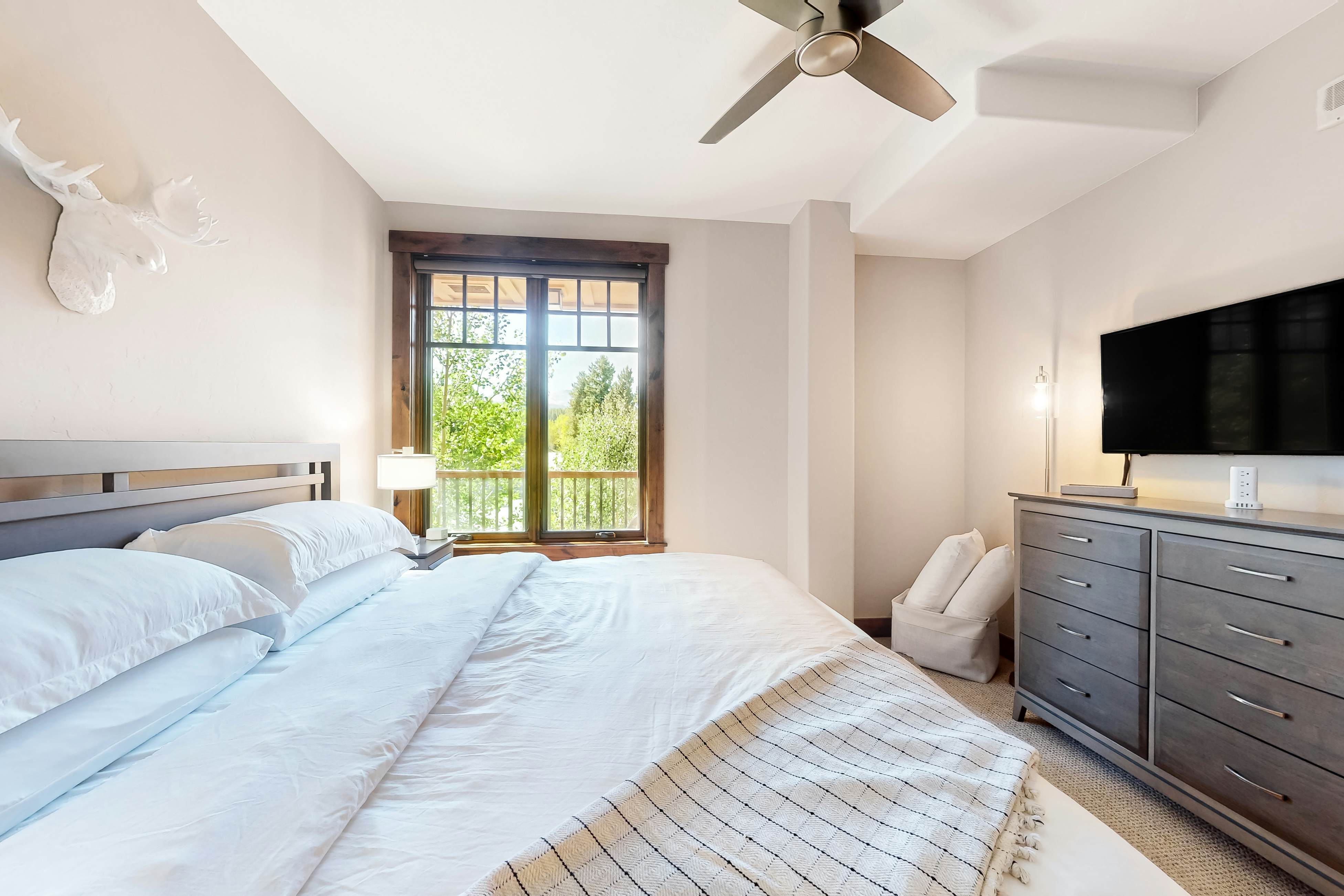 Water House On Main Street #5306