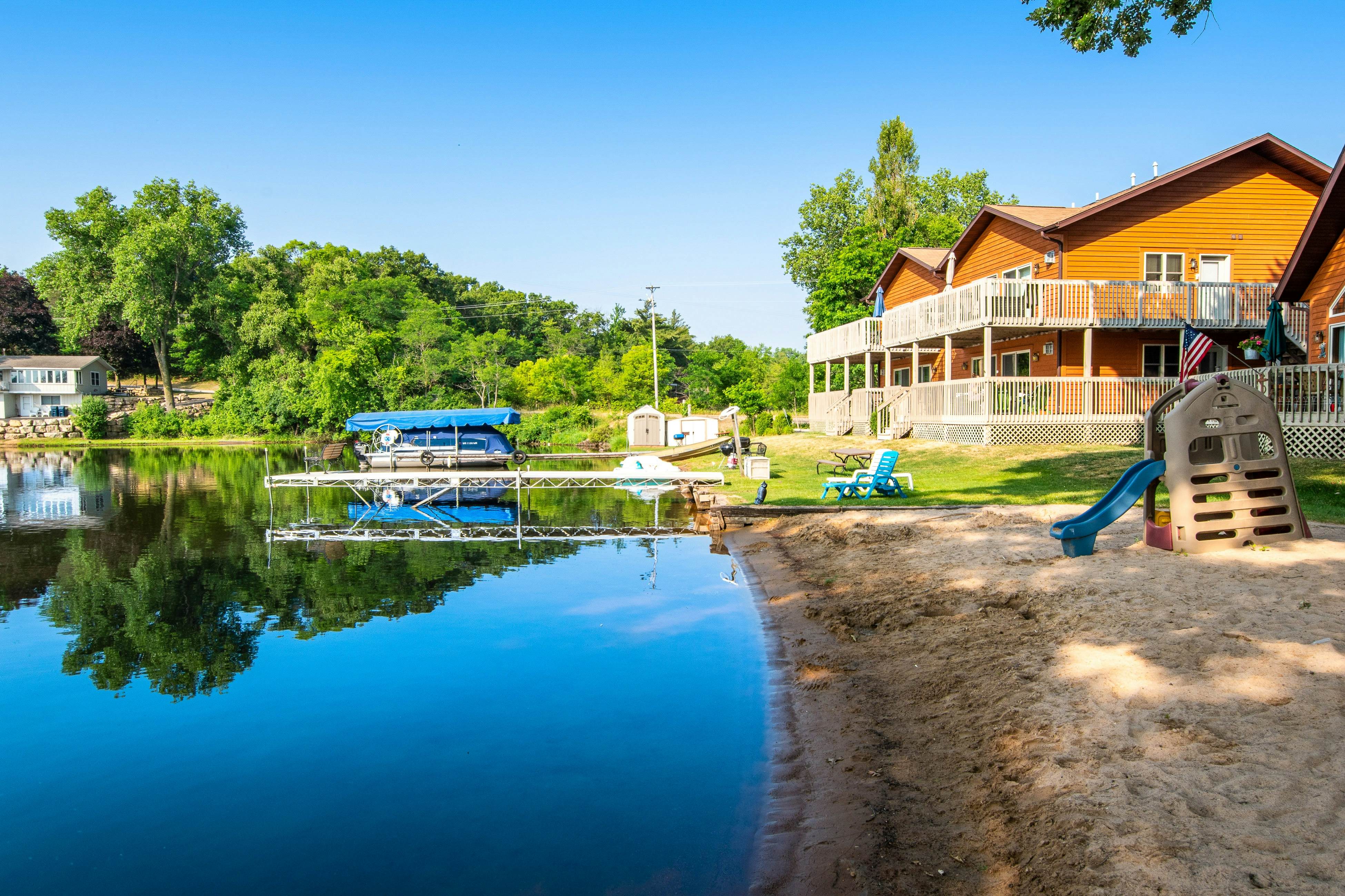 Thunderbird Resort Condo 1040B