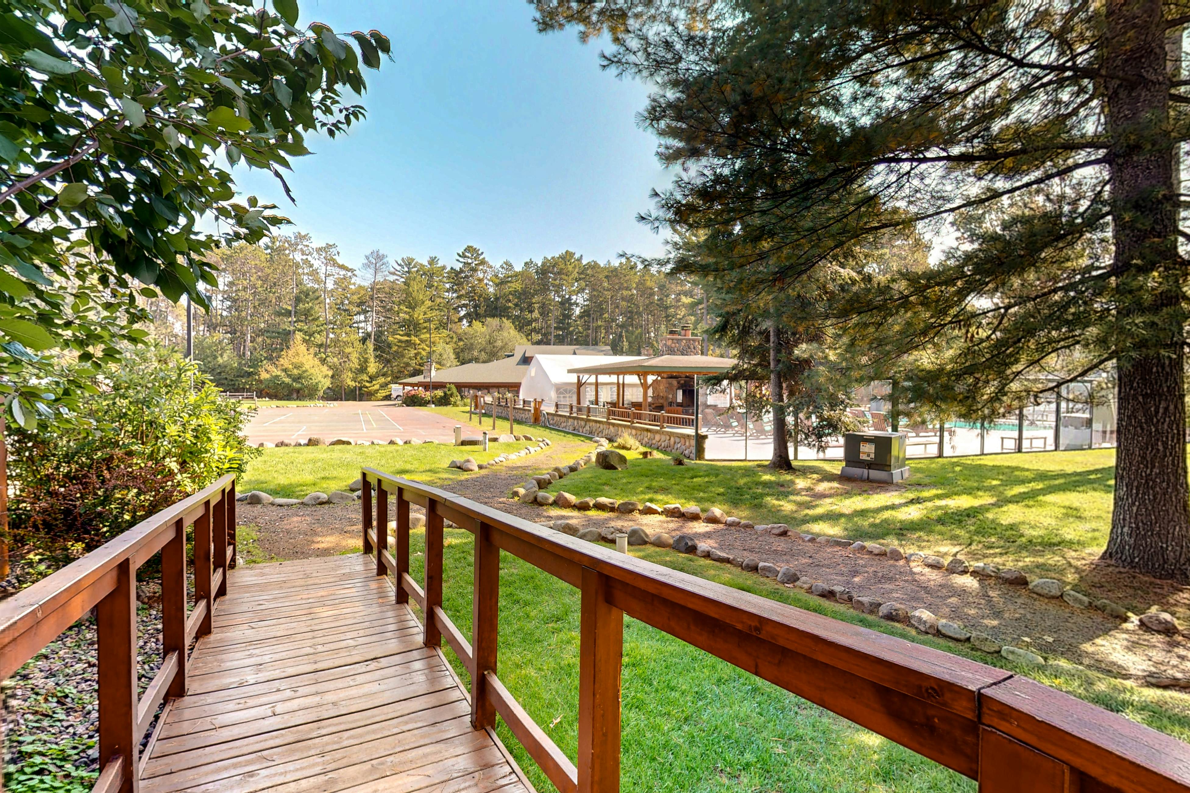 Chippewa Retreat - Den 