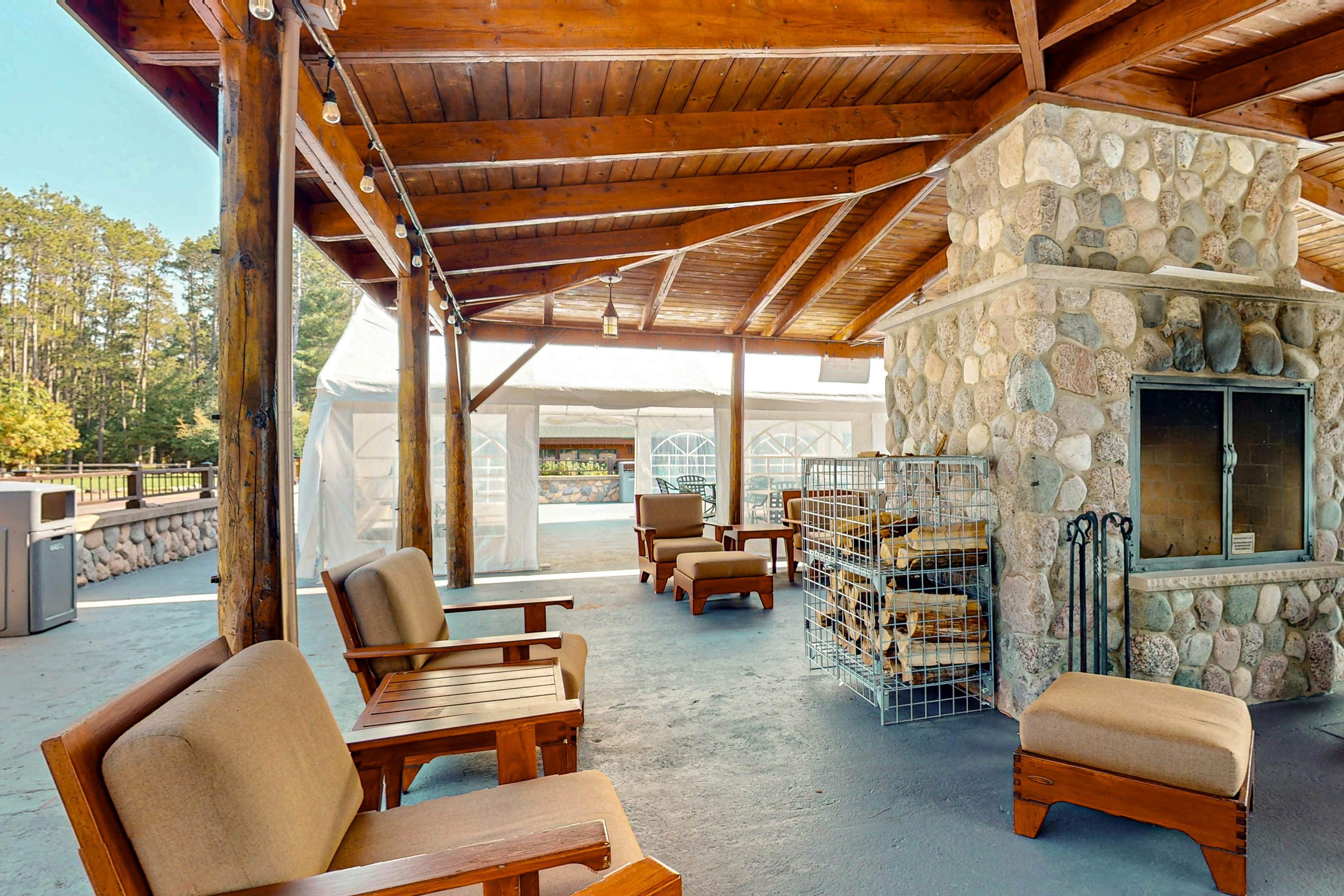 Chippewa Retreat - Den 