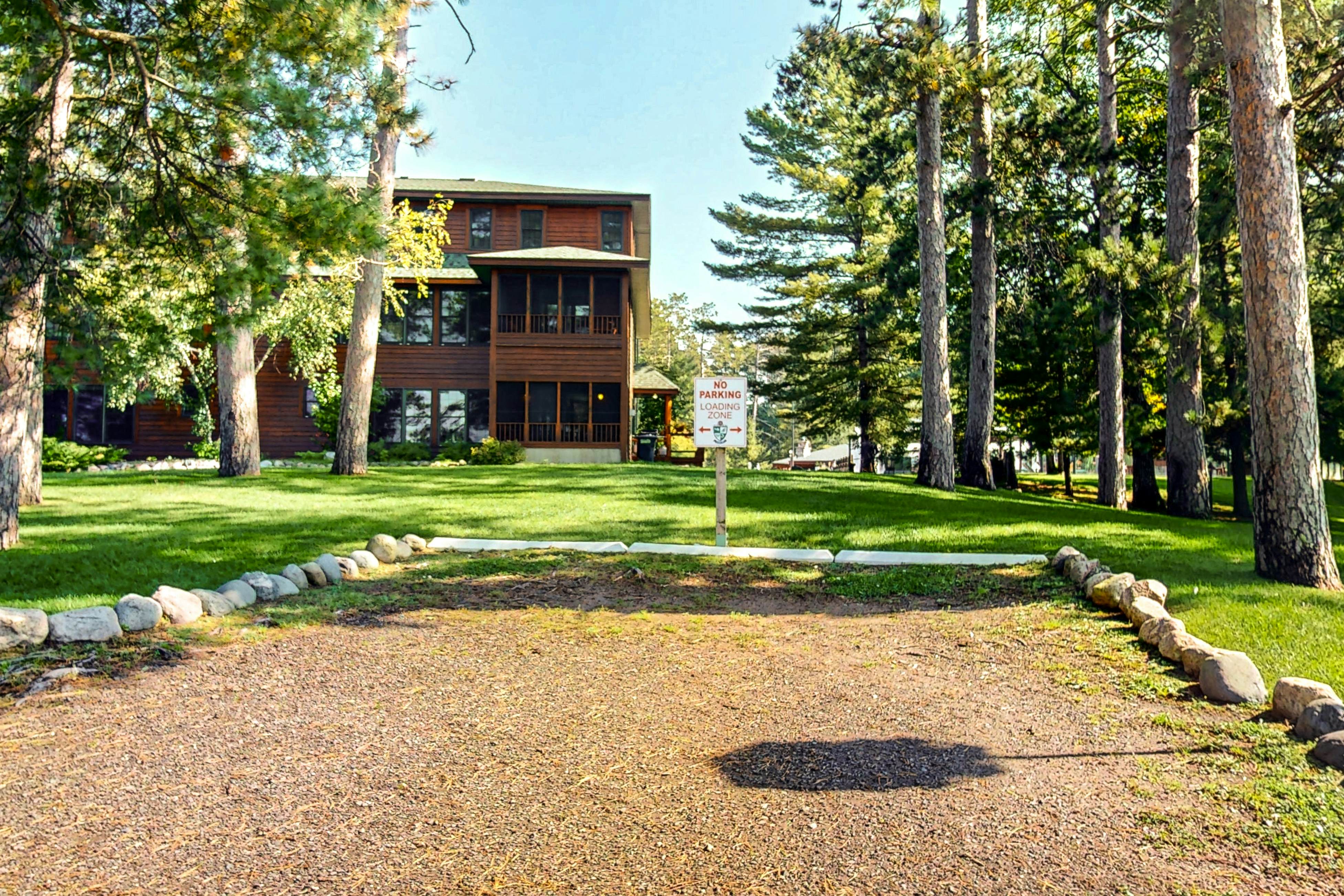 Chippewa Retreat - Den 