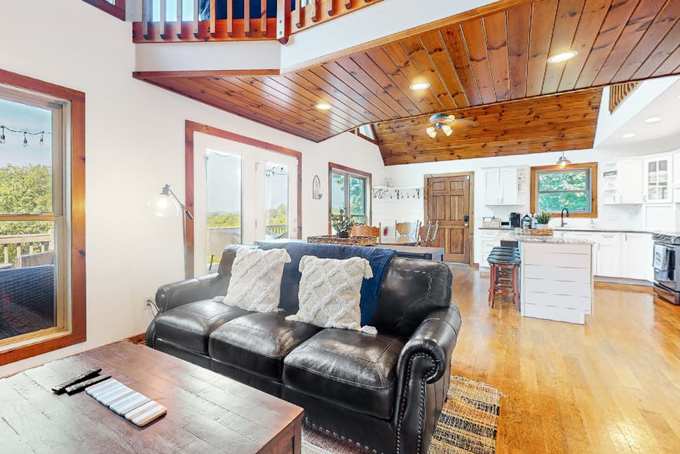 Firefly Ridge 3 BD Townsend, TN Vacation Rental Vacasa