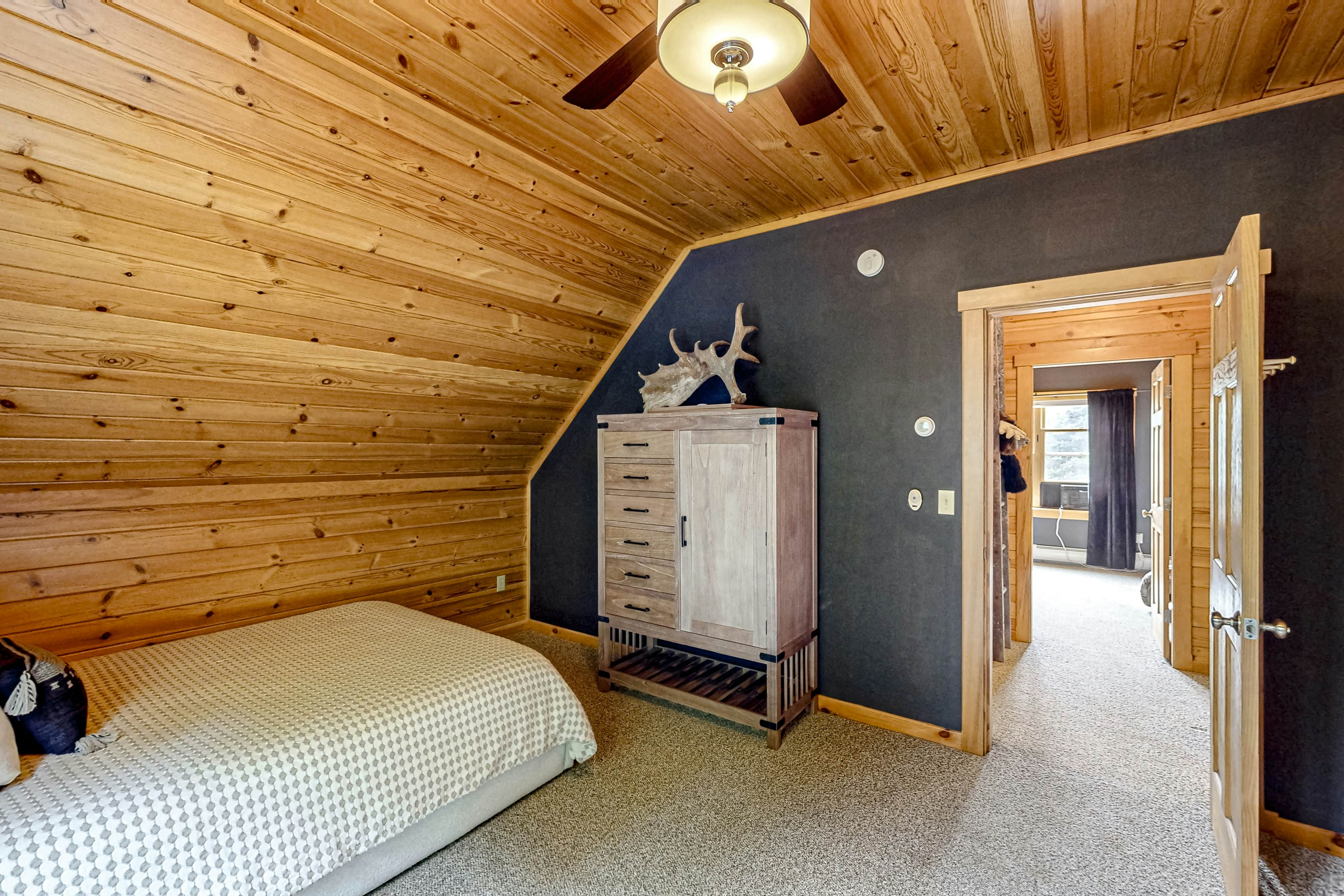 Cozy Bear Mountain Retreat