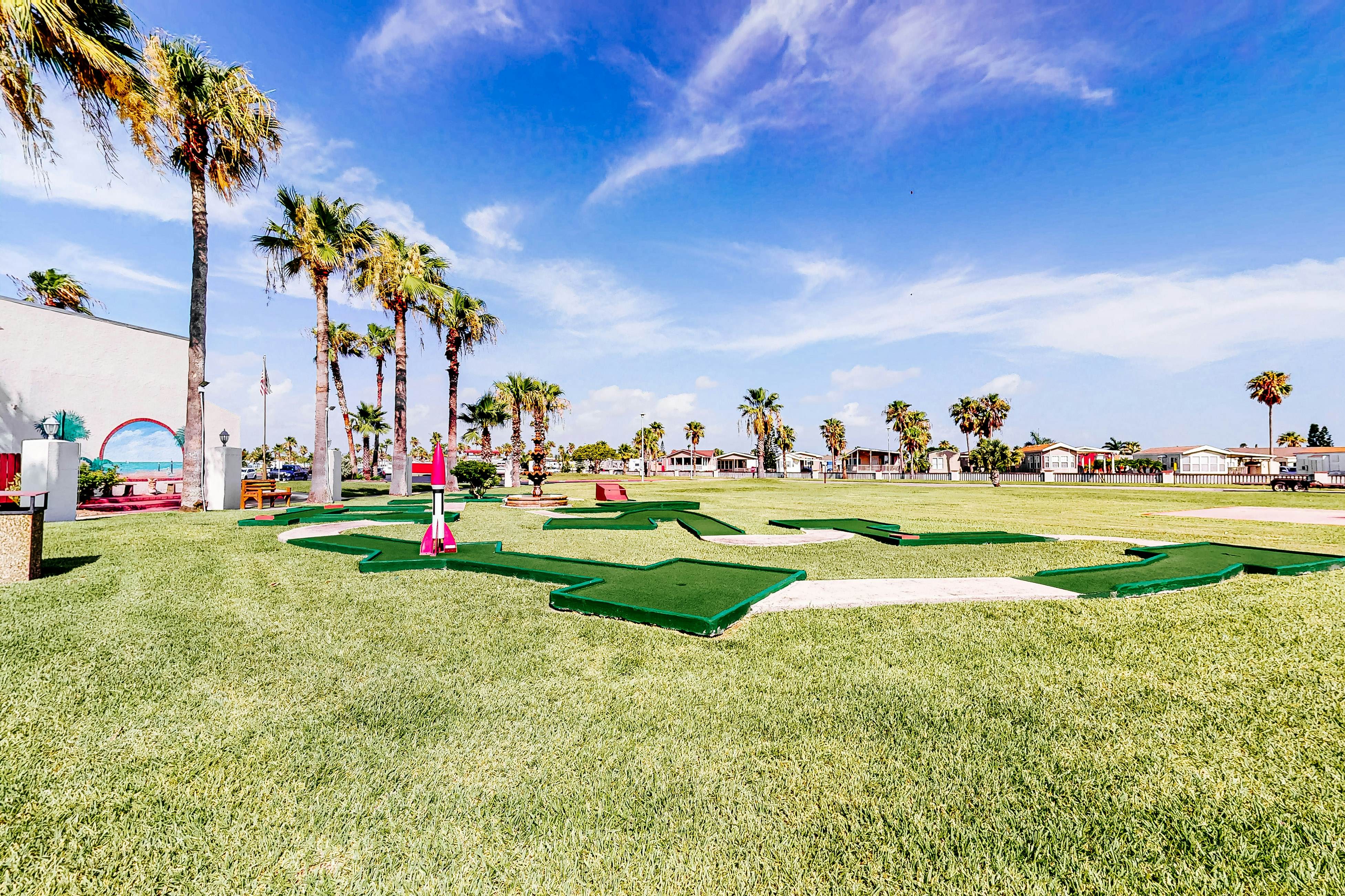 Long Island Village 502 W Clam