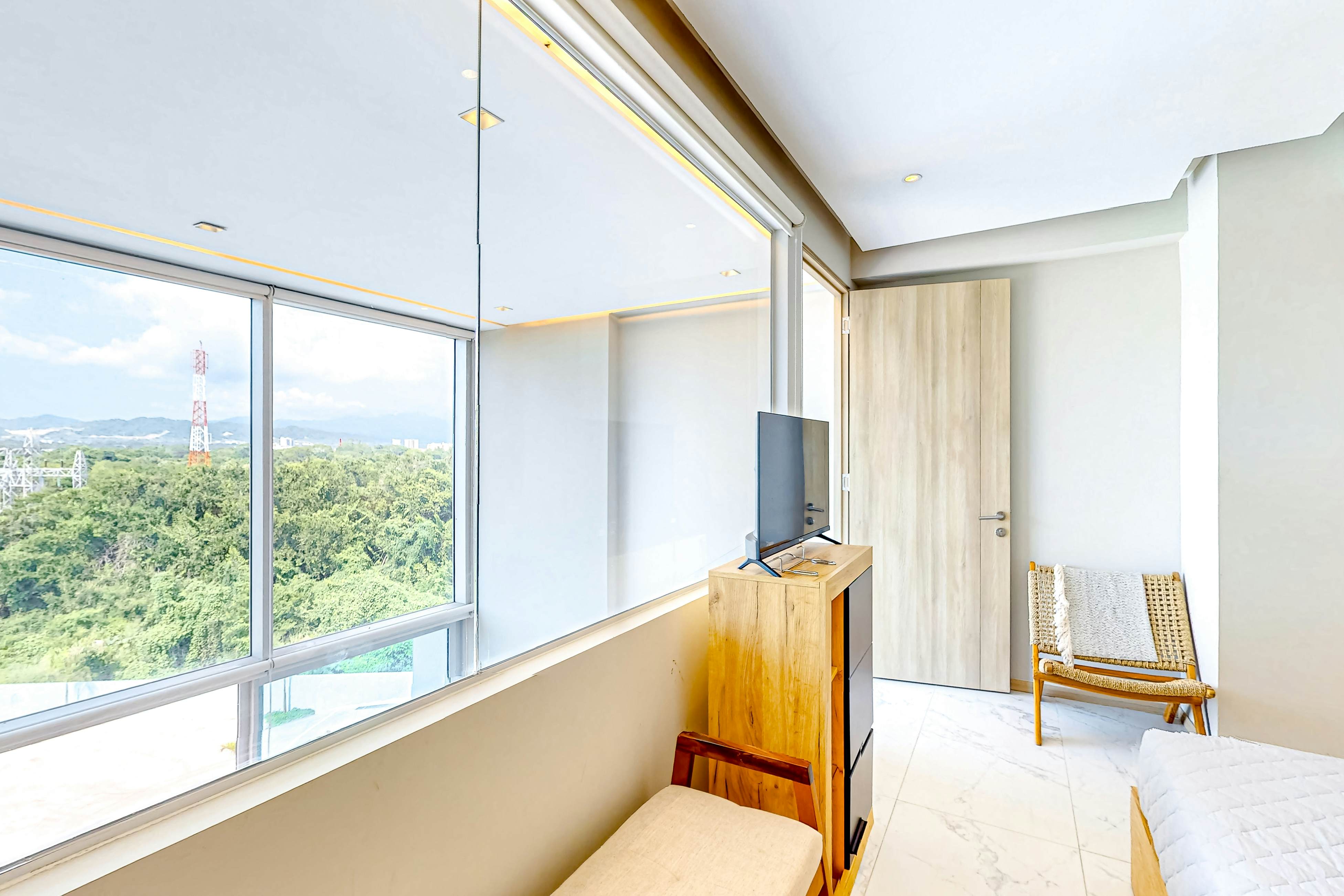 Artist's Retreat at Marítima Golf 2H