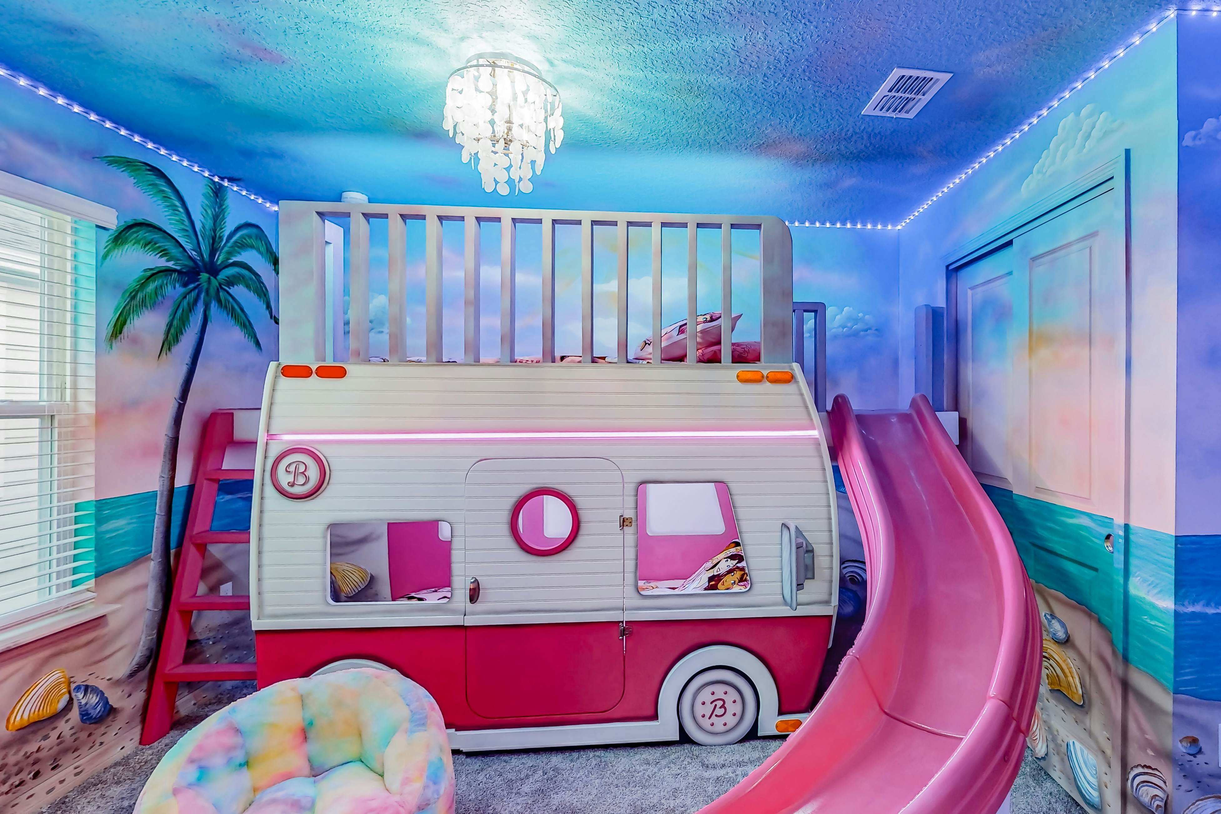 Lana Leisure  -  Windsor Island Resort 