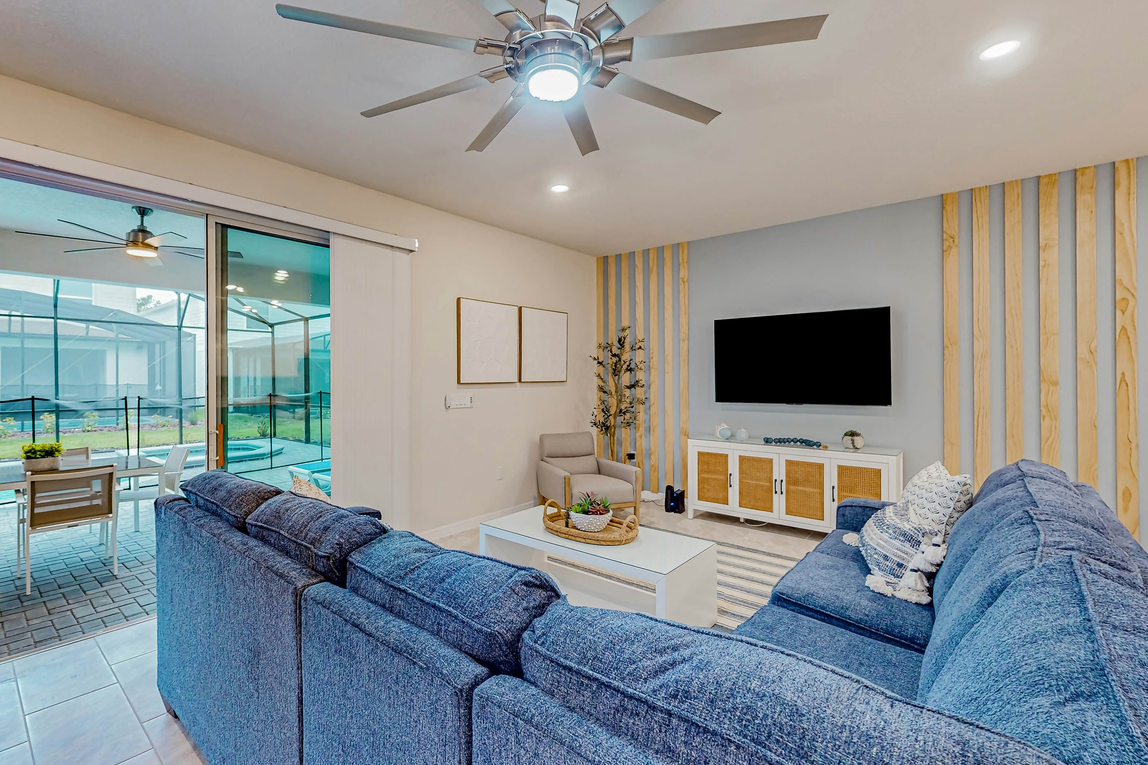 Lana Leisure  -  Windsor Island Resort 