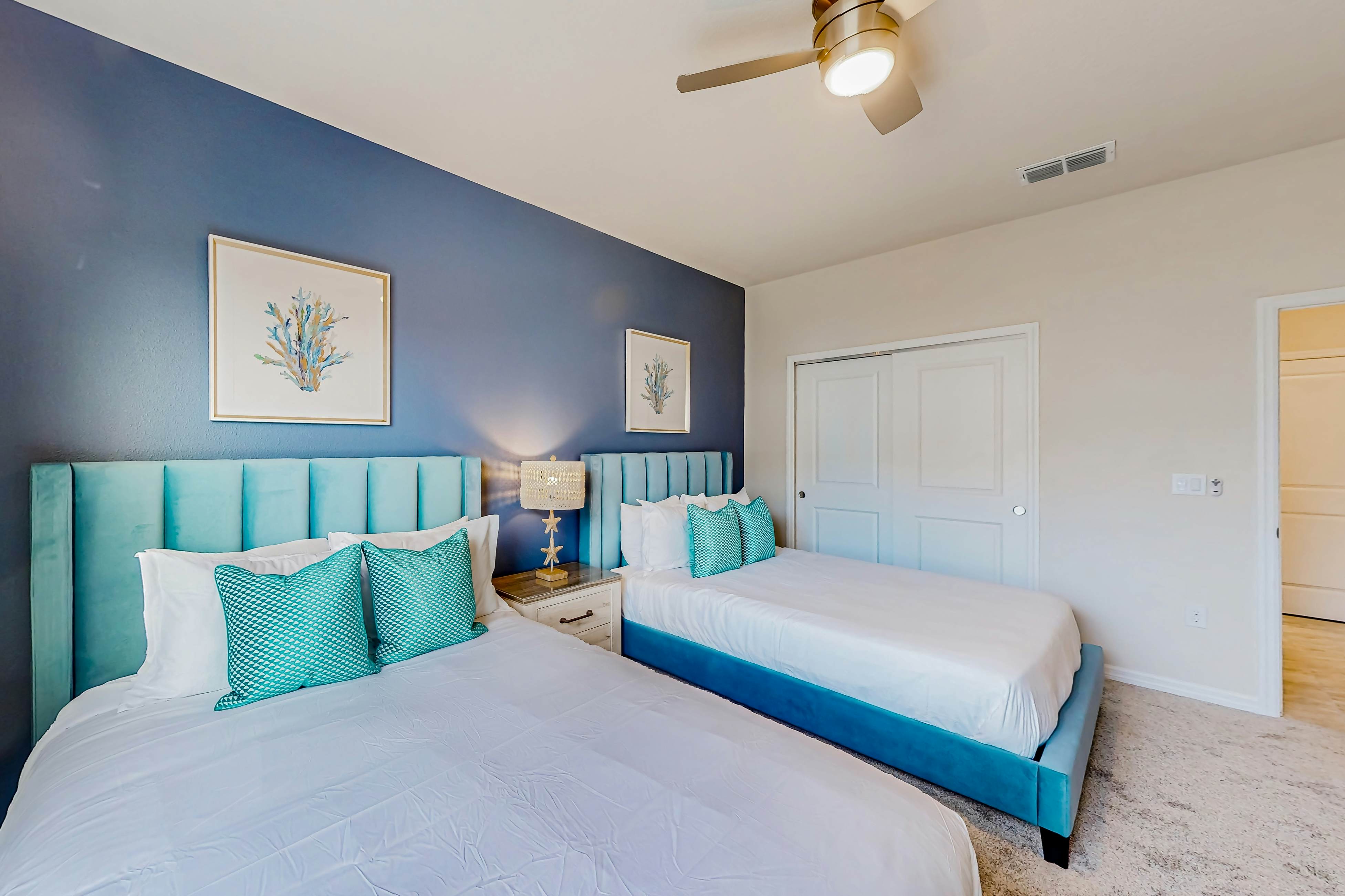 Lana Leisure  -  Windsor Island Resort 