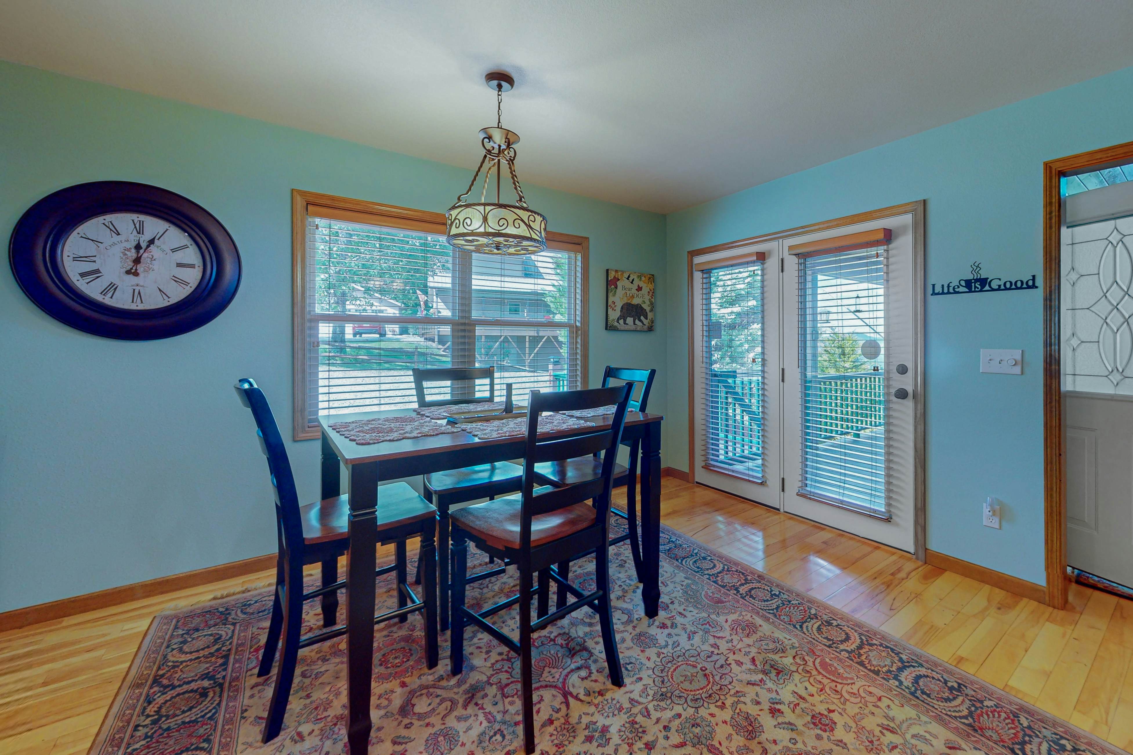 Nature's Embrace Cabin