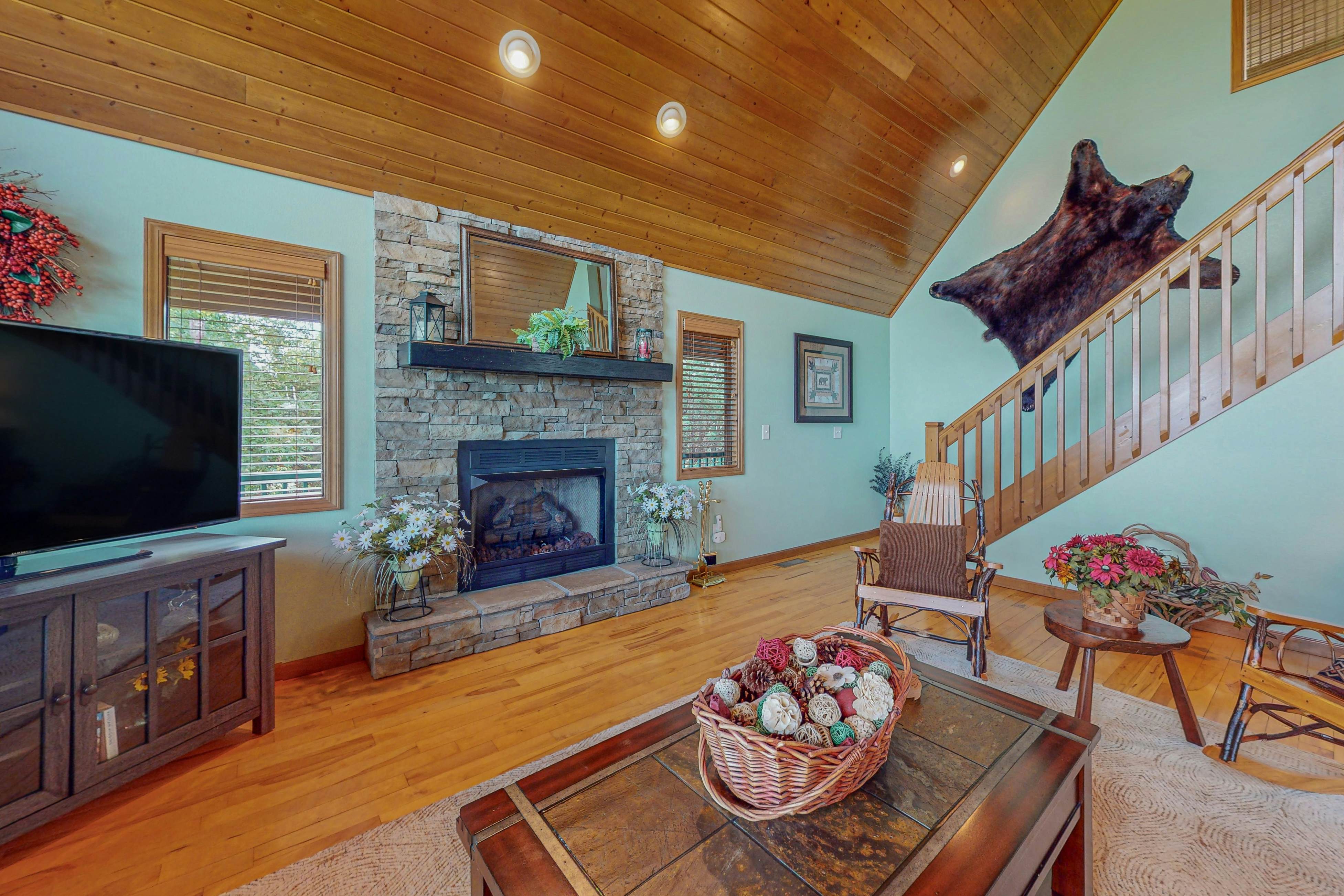 Nature's Embrace Cabin