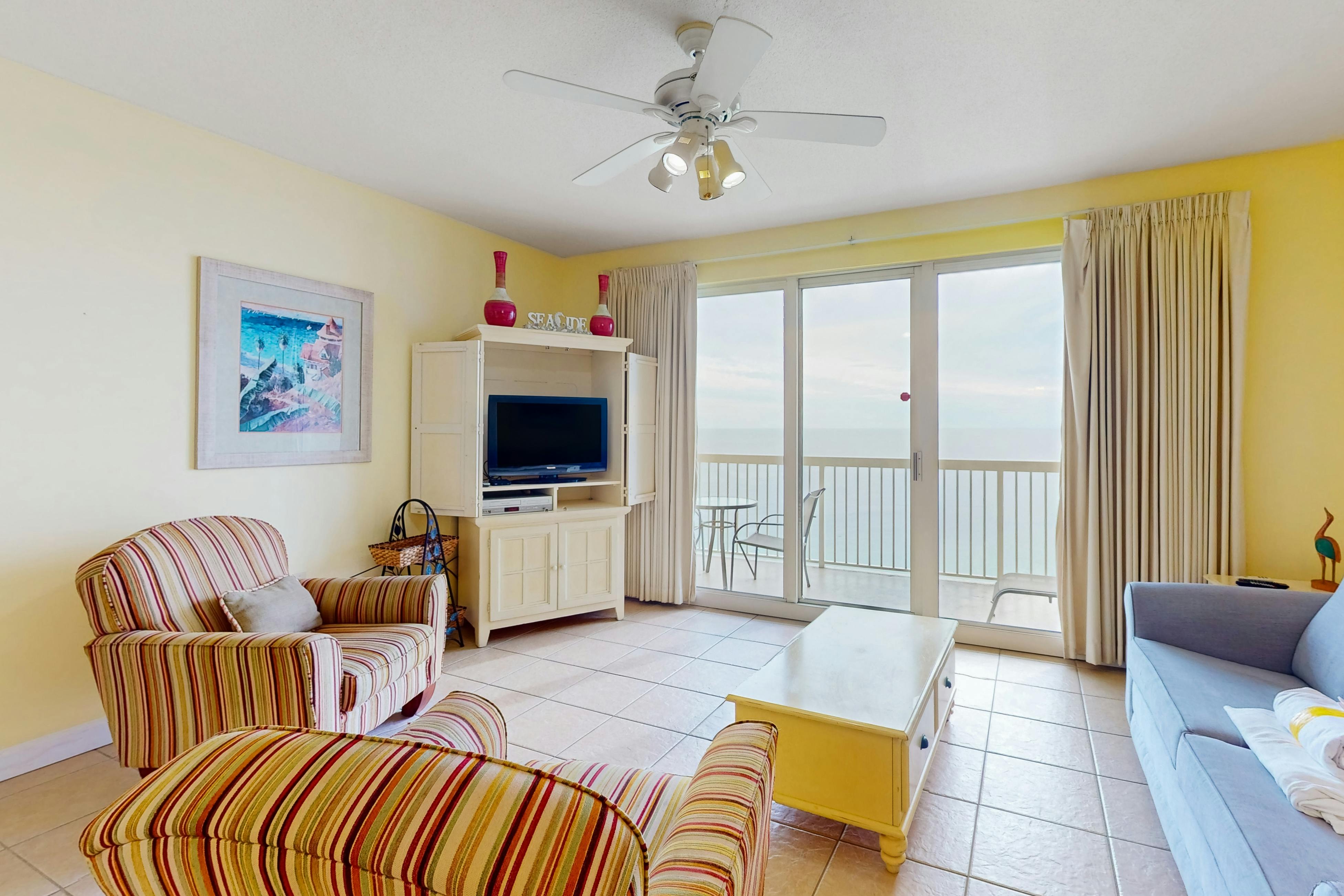 Seychelles Beach Resort | Panama City Beach Condos | Vacasa