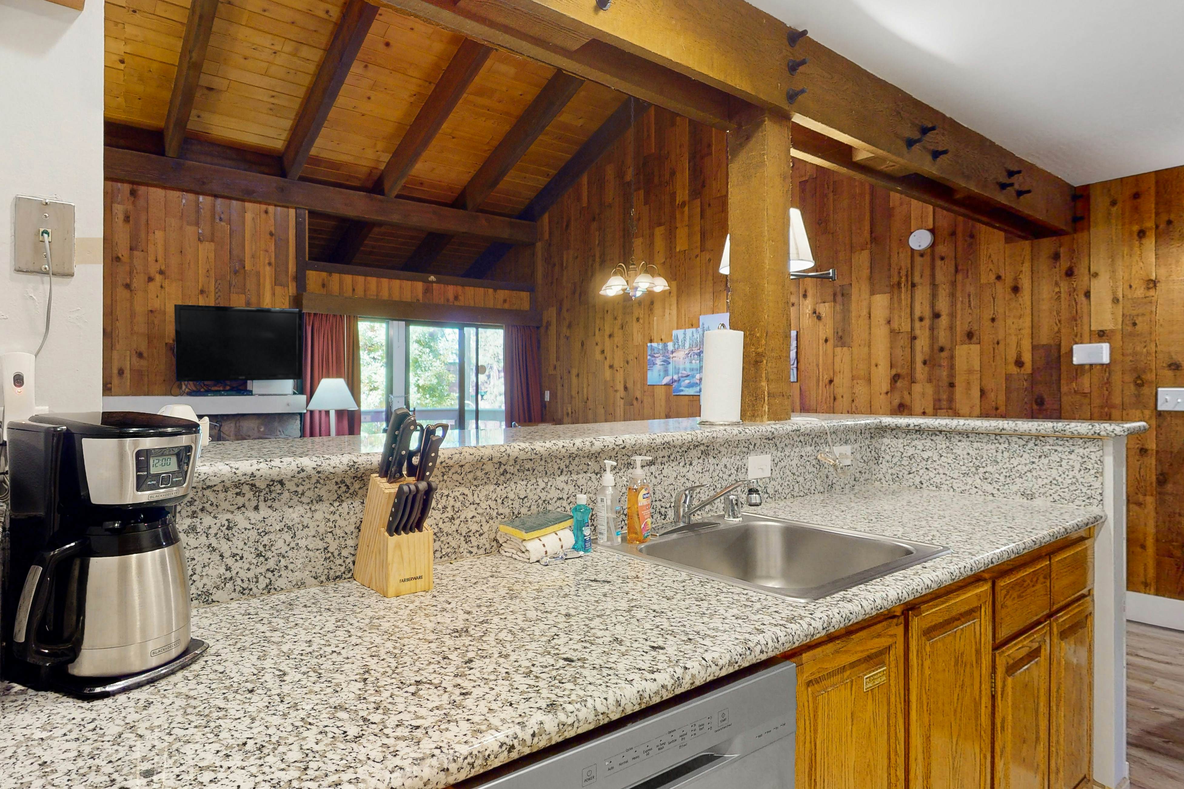 Lovely Lakeland Lodge at Lakeland Village