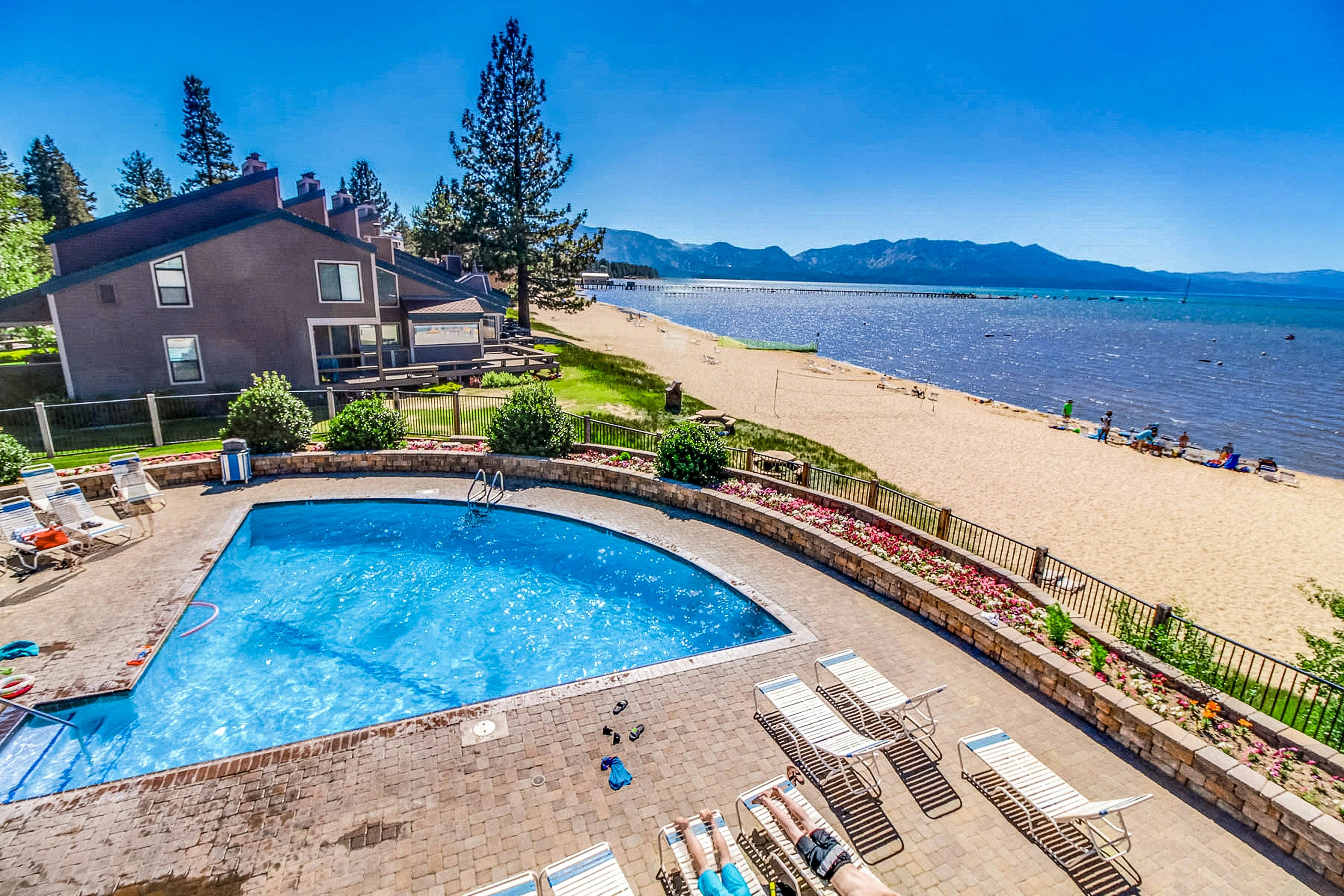 Lakeland Village 520