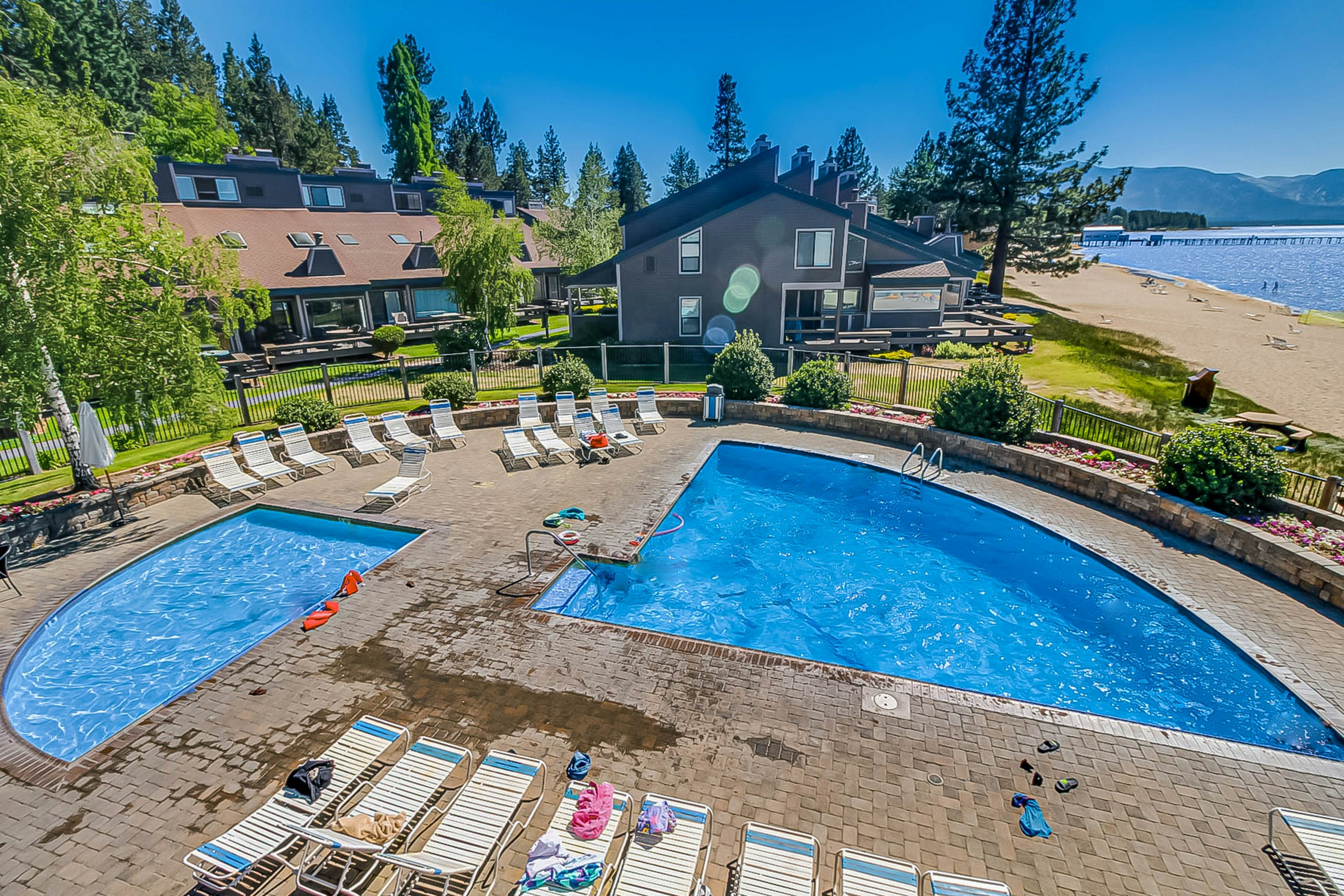 Lakeland Village 520