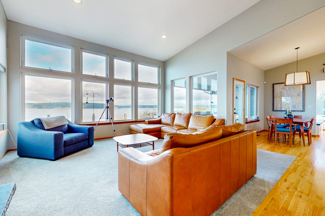 Aquila Landing 4 BD Langley, WA Vacation Rental Vacasa