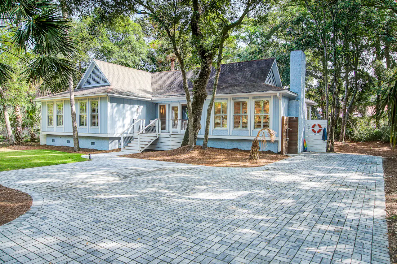 9 Fisher's Alley 4 BD Isle of Palms, SC Vacation Rental Vacasa