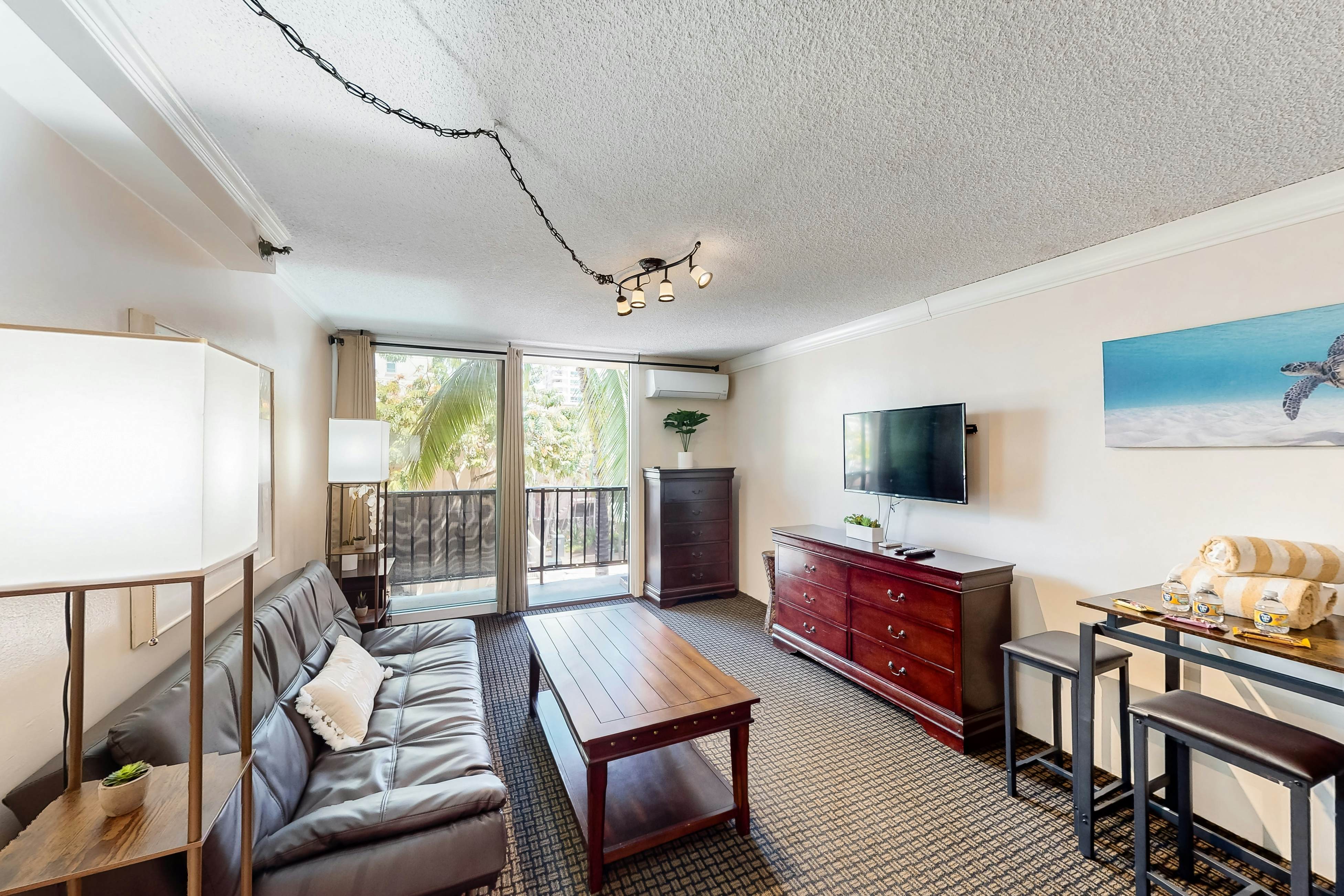 The Bamboo Oasis at Bamboo Waikiki #307