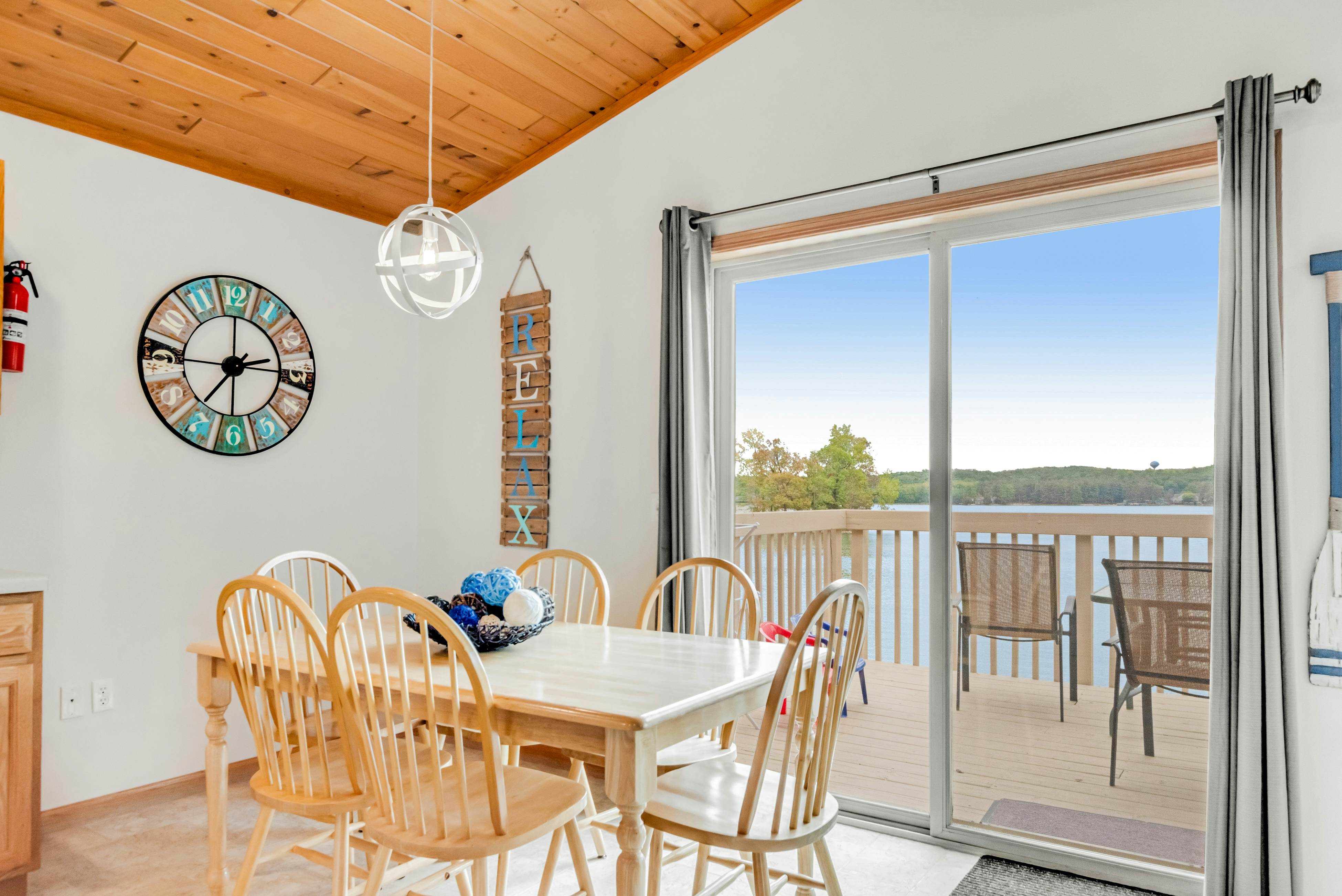 Thunderbird Resort Condo 1040E