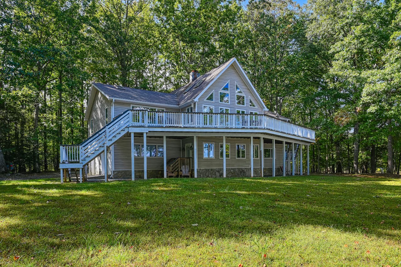 Carlisle at Saw Mill Coves 4 BD Bumpass, VA Vacation Rental Vacasa