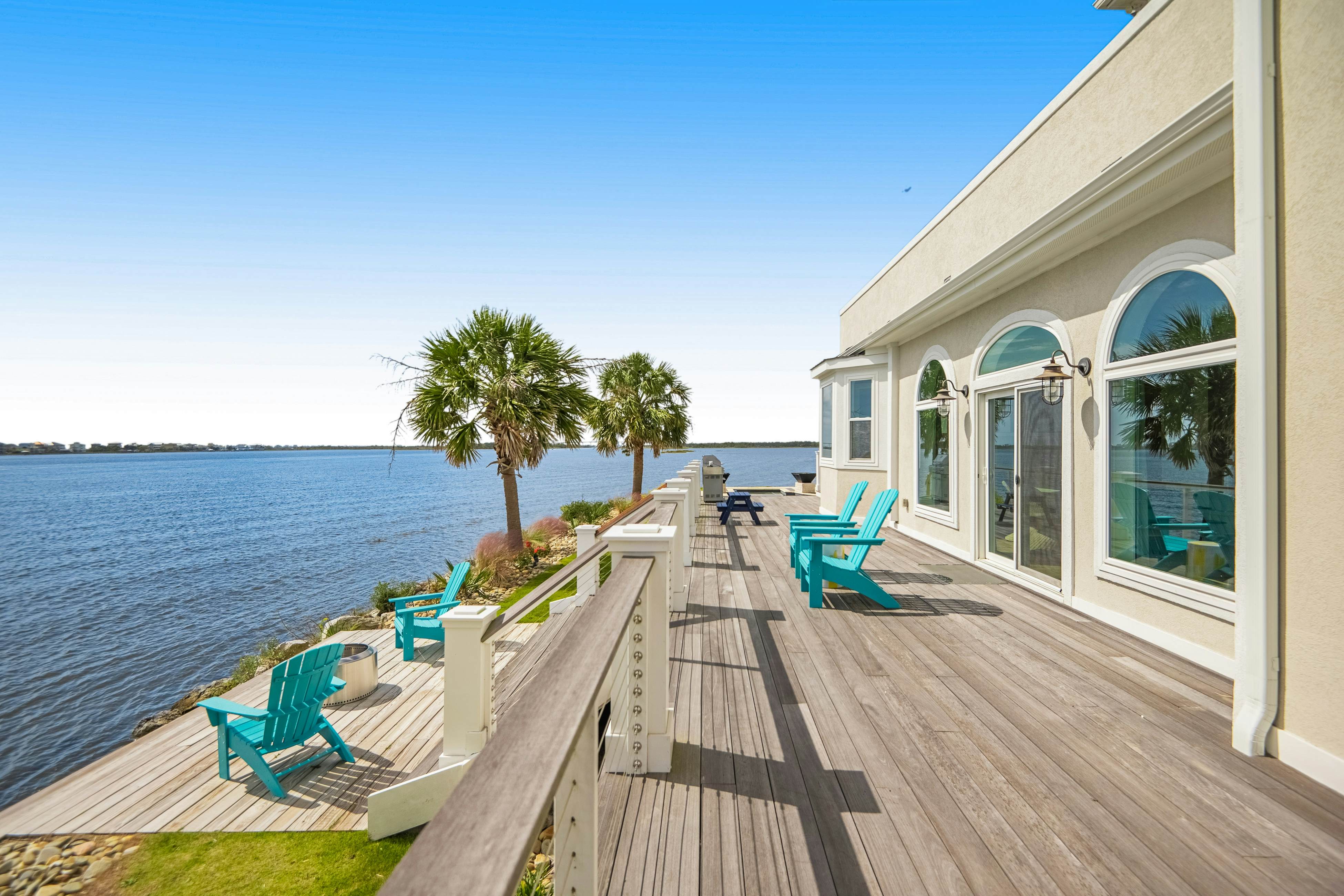 Sneads Island 6 BD Sneads Ferry, NC Vacation Rental Vacasa