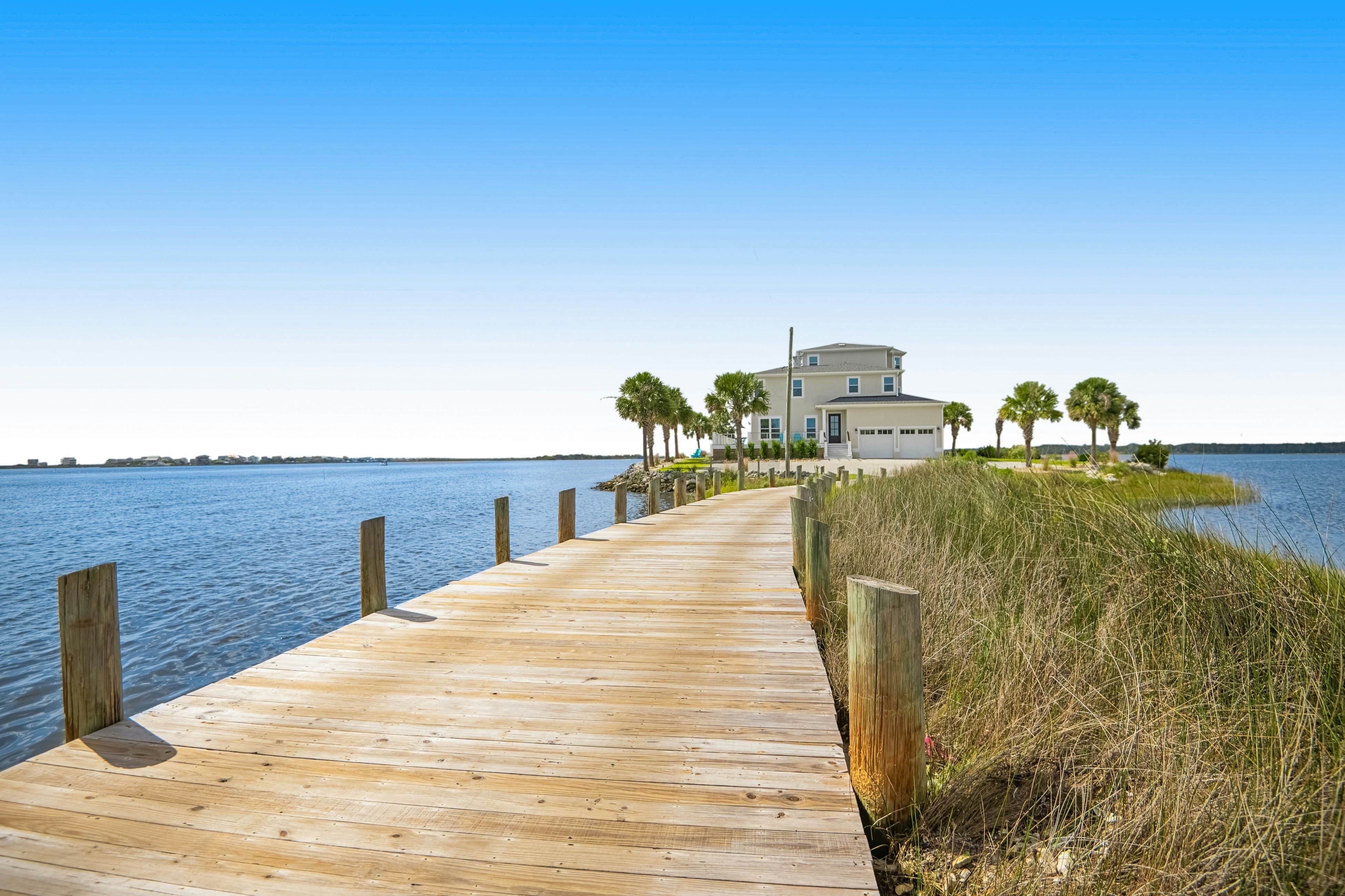 Sneads Island 6 BD Sneads Ferry, NC Vacation Rental Vacasa