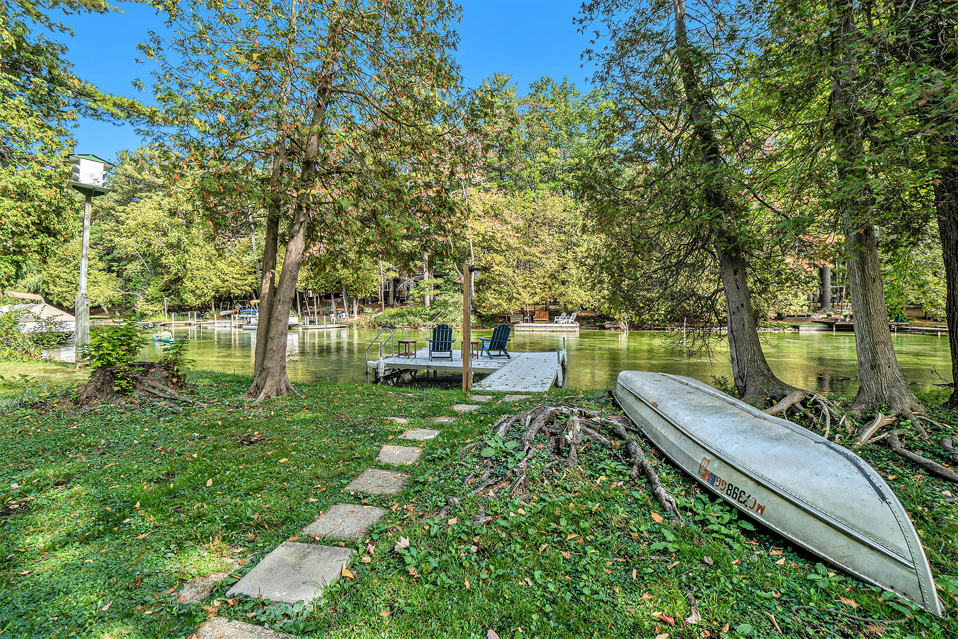 Whispering River Hideaway	