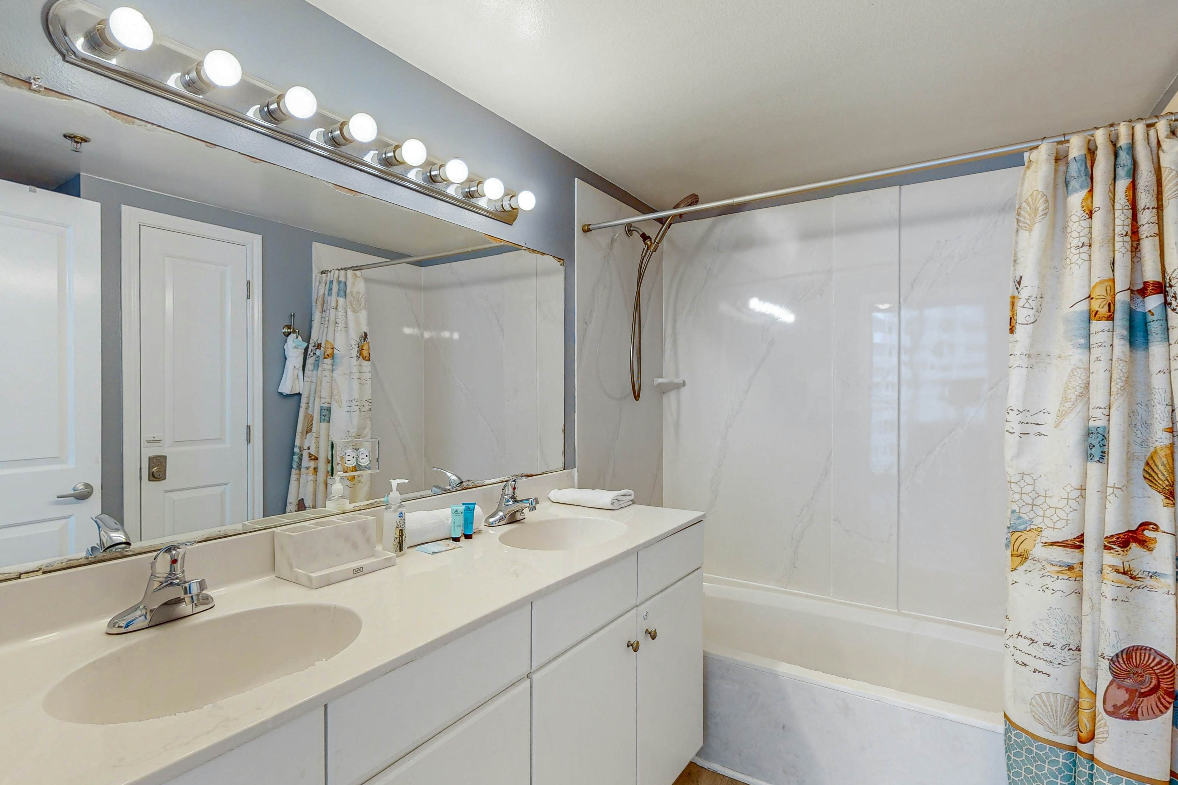 Shores of Panama 1023