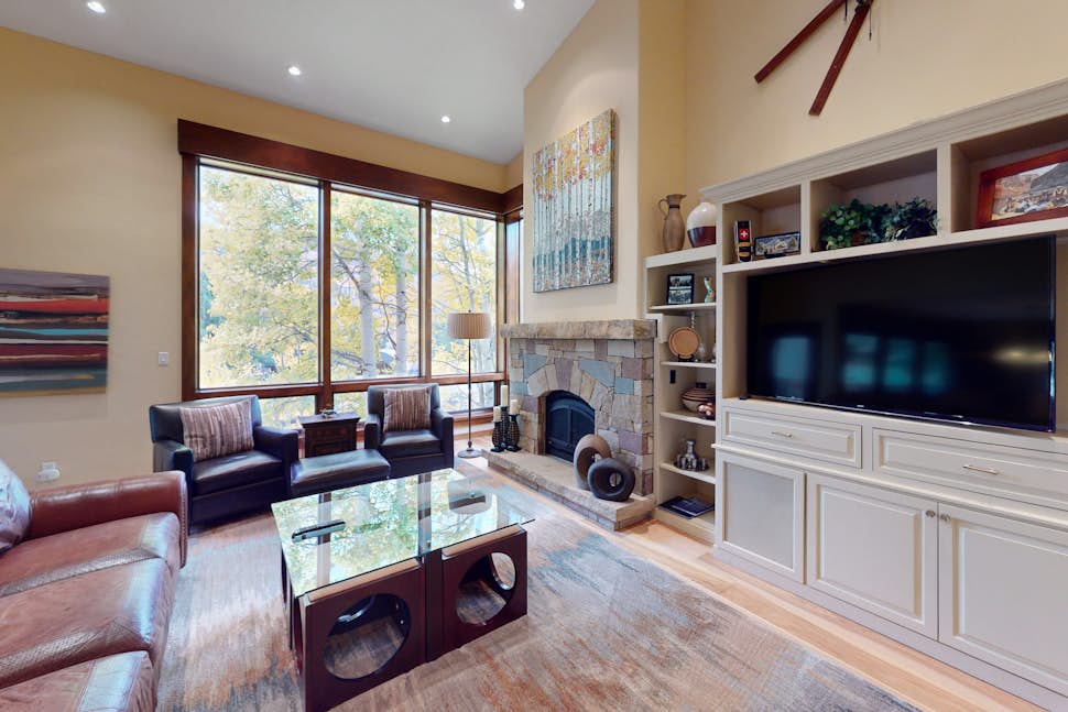 Red Sandstone Condo 3 BD Vail, CO Vacation Rental Vacasa