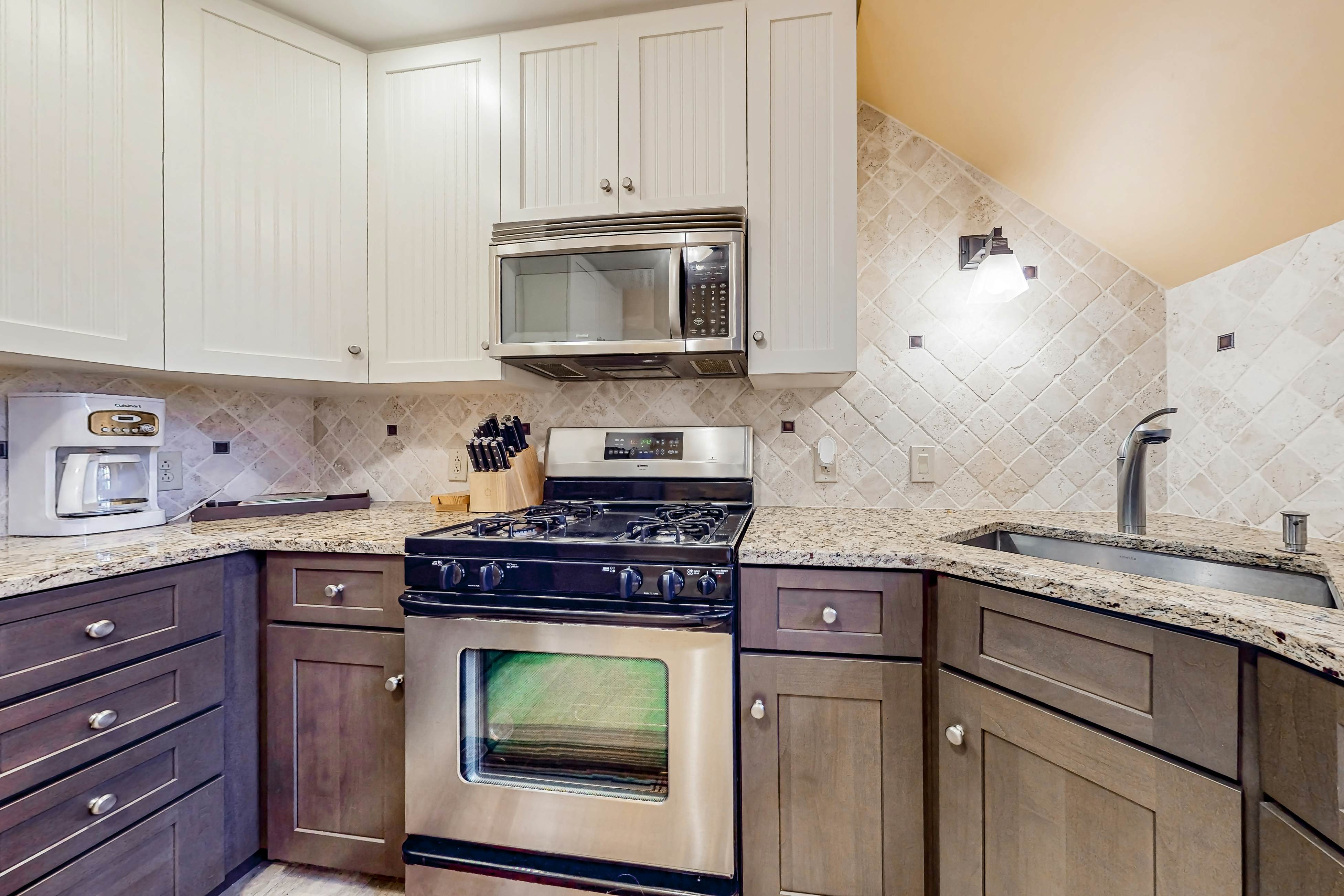 A1 at Castle Hill - Townhome