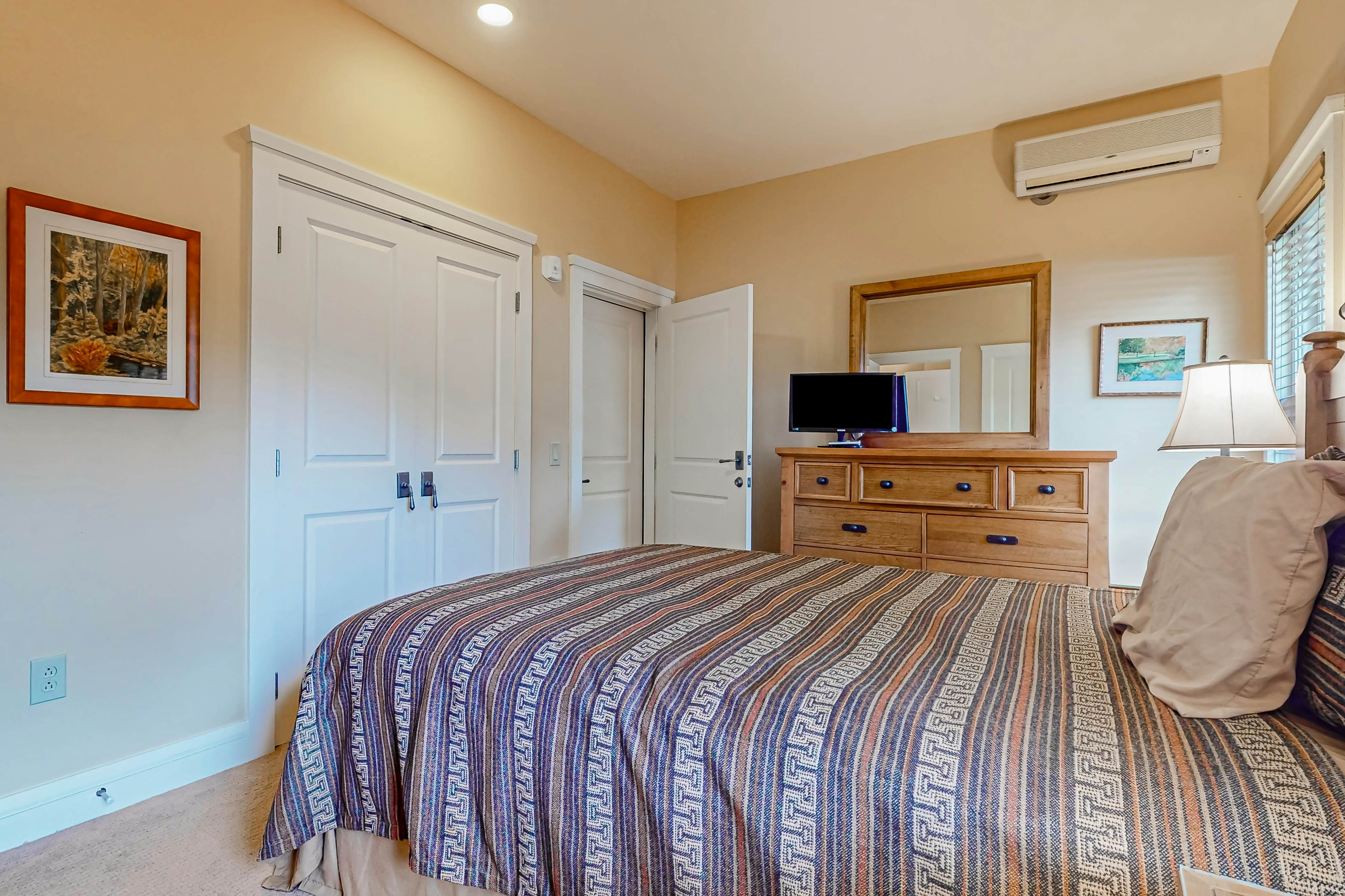 A1 at Castle Hill - Apartment