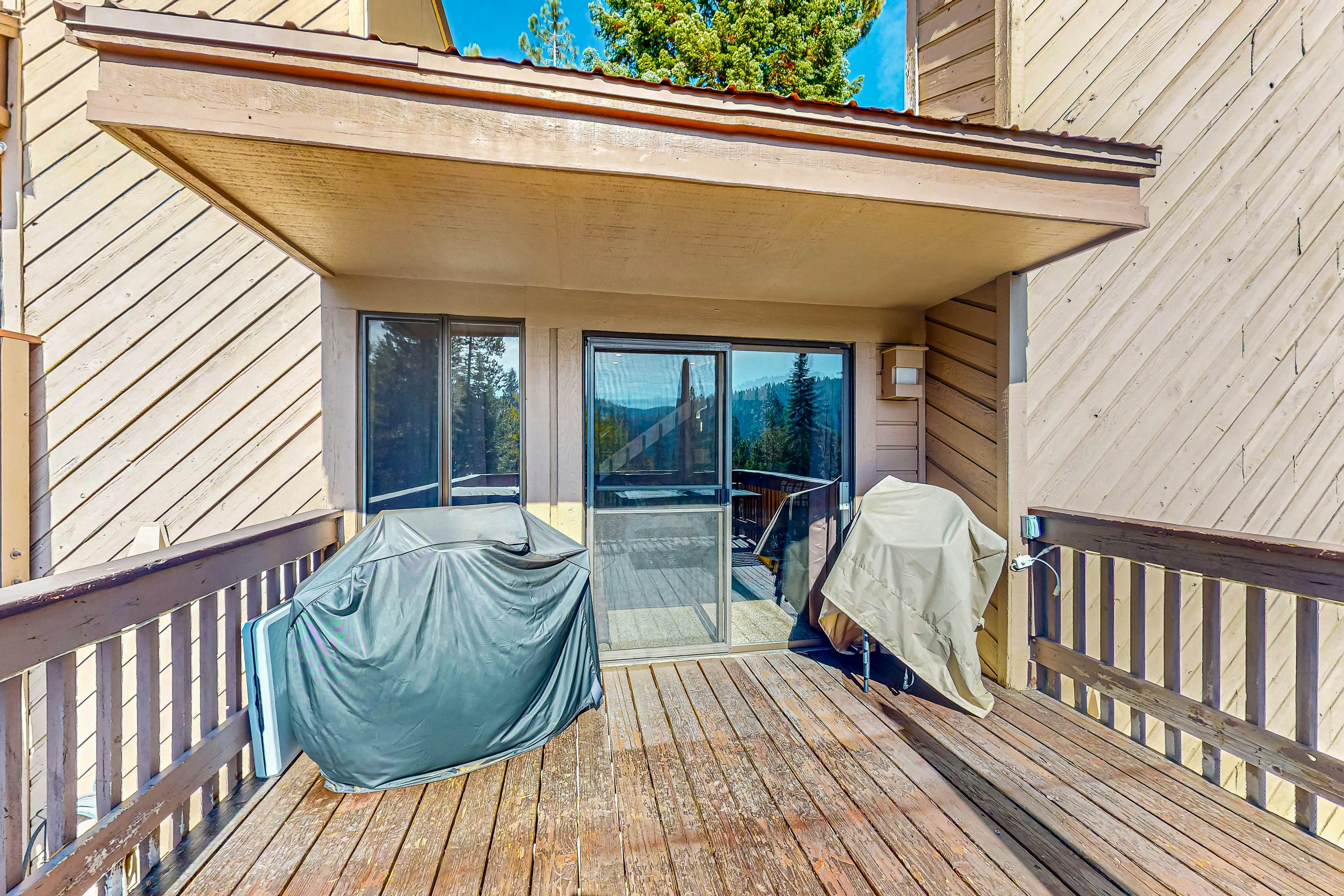 Huntington Lake Condo #102